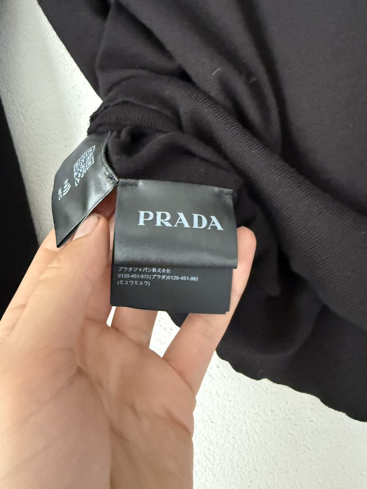 Prada Fine Cotton Crewneck Sweater in Black Size US M / EU 48-50 / 2 - 7 Thumbnail