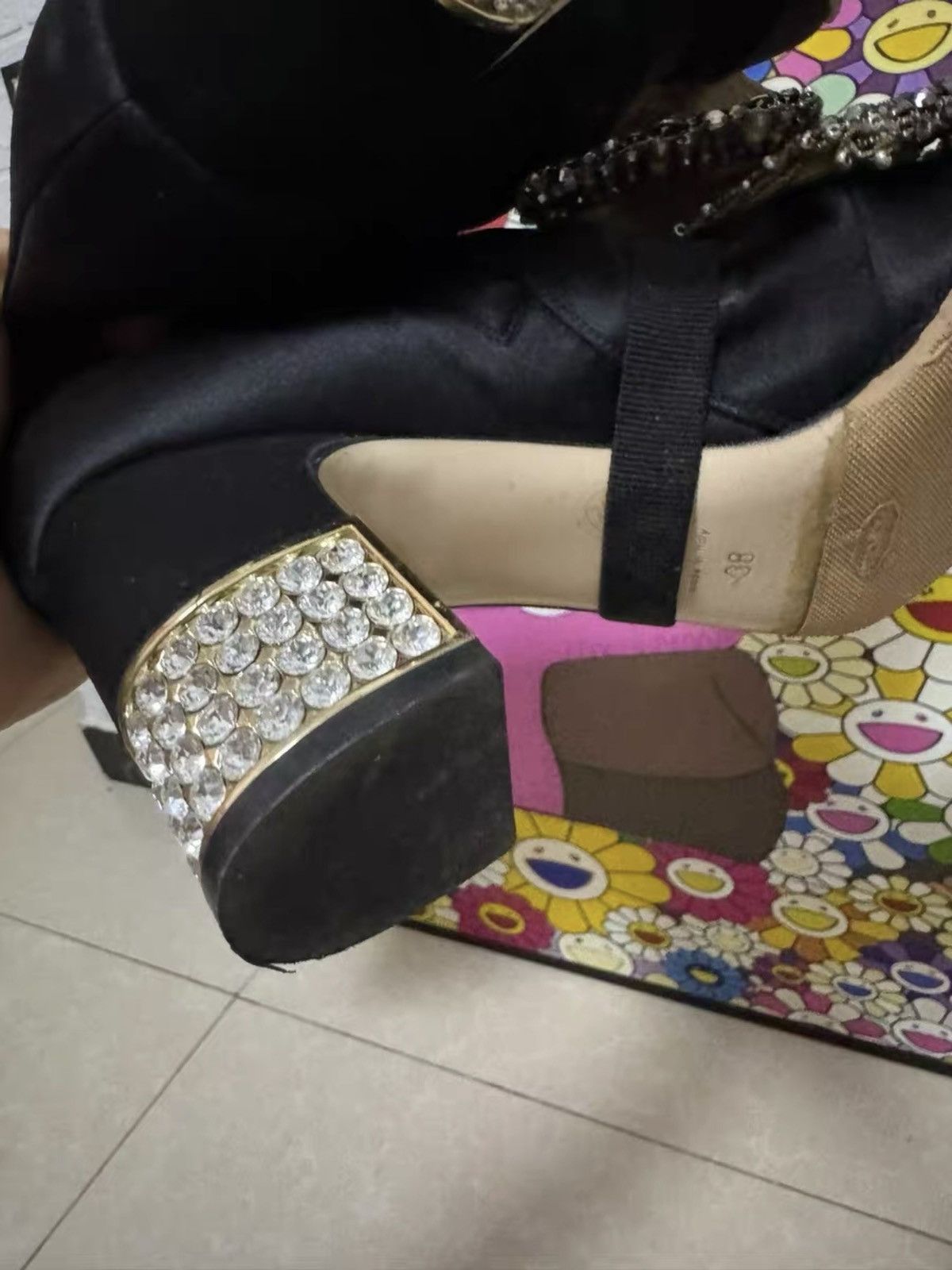 Gucci Runway Black Dragon Boots With Sparkly Bows 38 Size US 8 / IT 38 - 9 Thumbnail