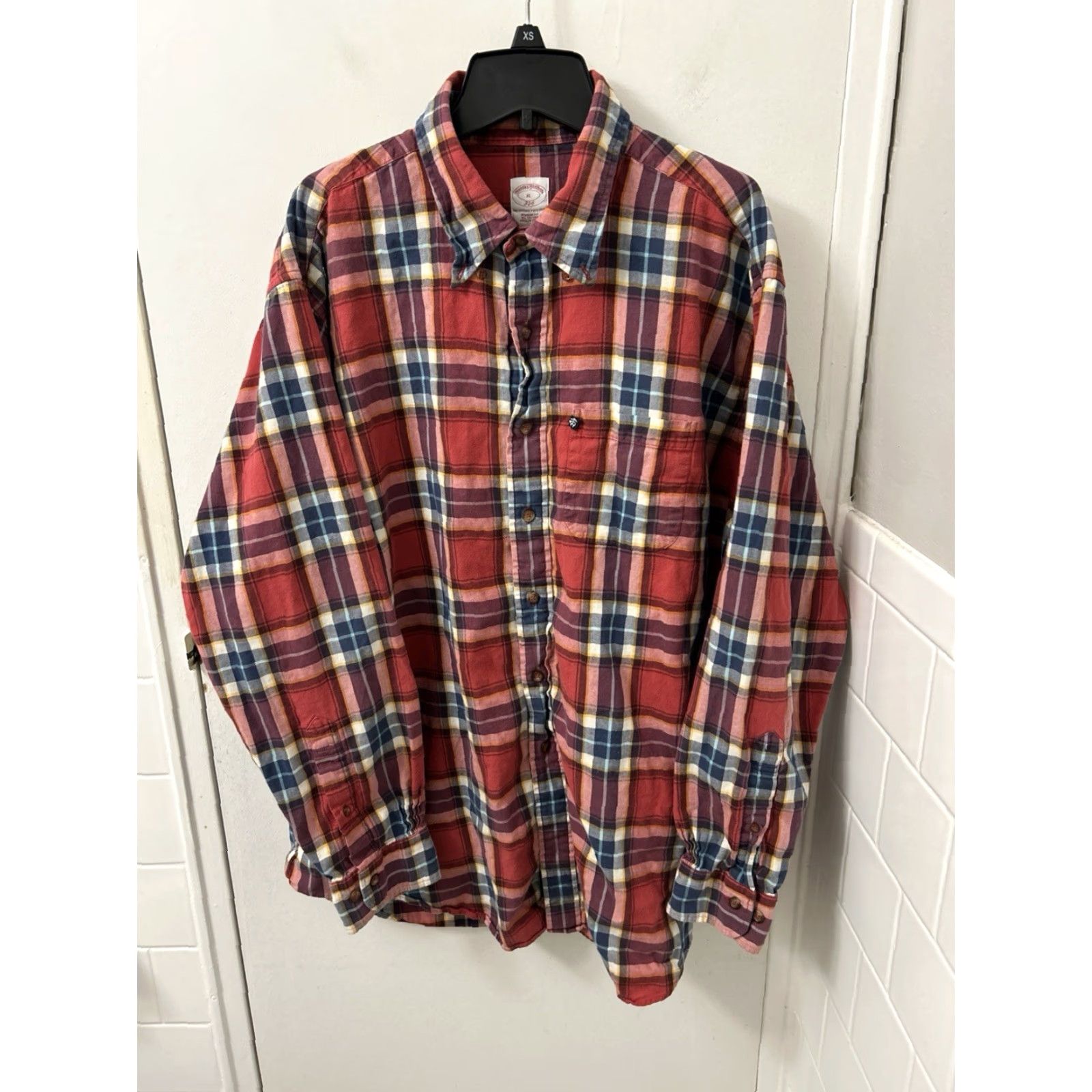 Brooks Brothers Brooks Brothers Original Polo Shirt Mens XL Red Herringbone Flannel Regular Fit Button-Up Size US XL / EU 56 / 4 - 2 Thumbnail