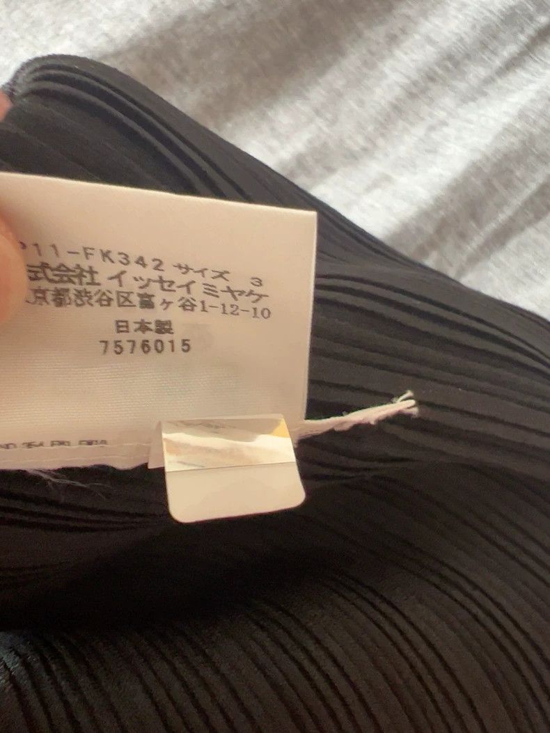 Issey Miyake Issey Miyake size:3 Black round top Size M / US 6-8 / IT 42-44 - 3 Thumbnail