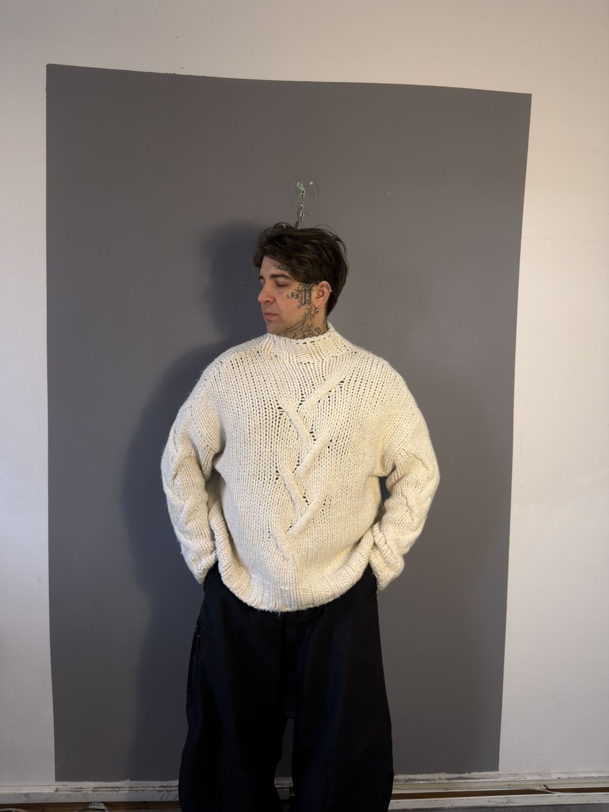 Balenciaga Balenciaga knit oversized sweater Size US L / EU 52-54 / 3 - 7 Thumbnail