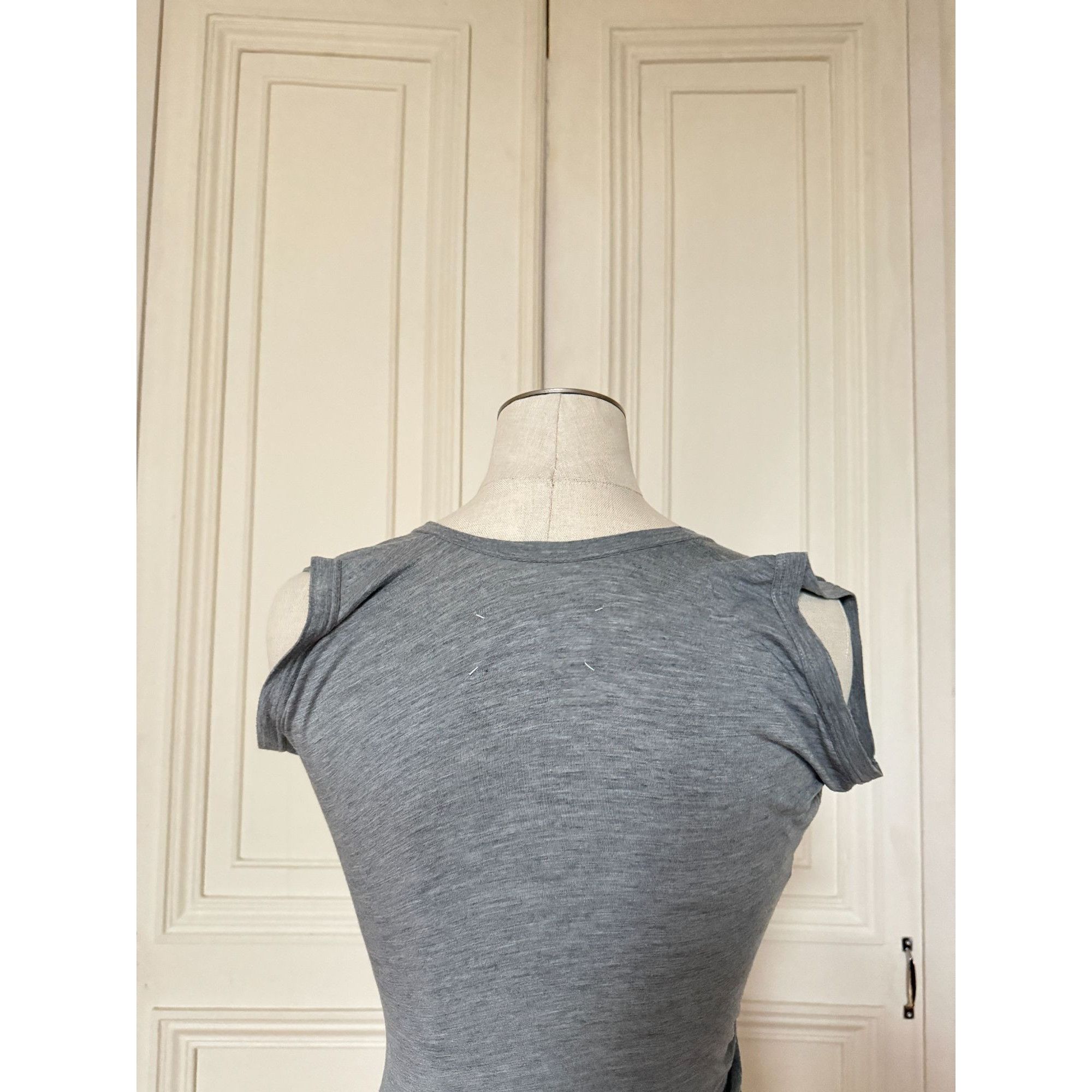 Maison Margiela Fall / Winter 2005 Grey Asymmetric T-Shirt Size S / US 4 / IT 40 - 4 Thumbnail