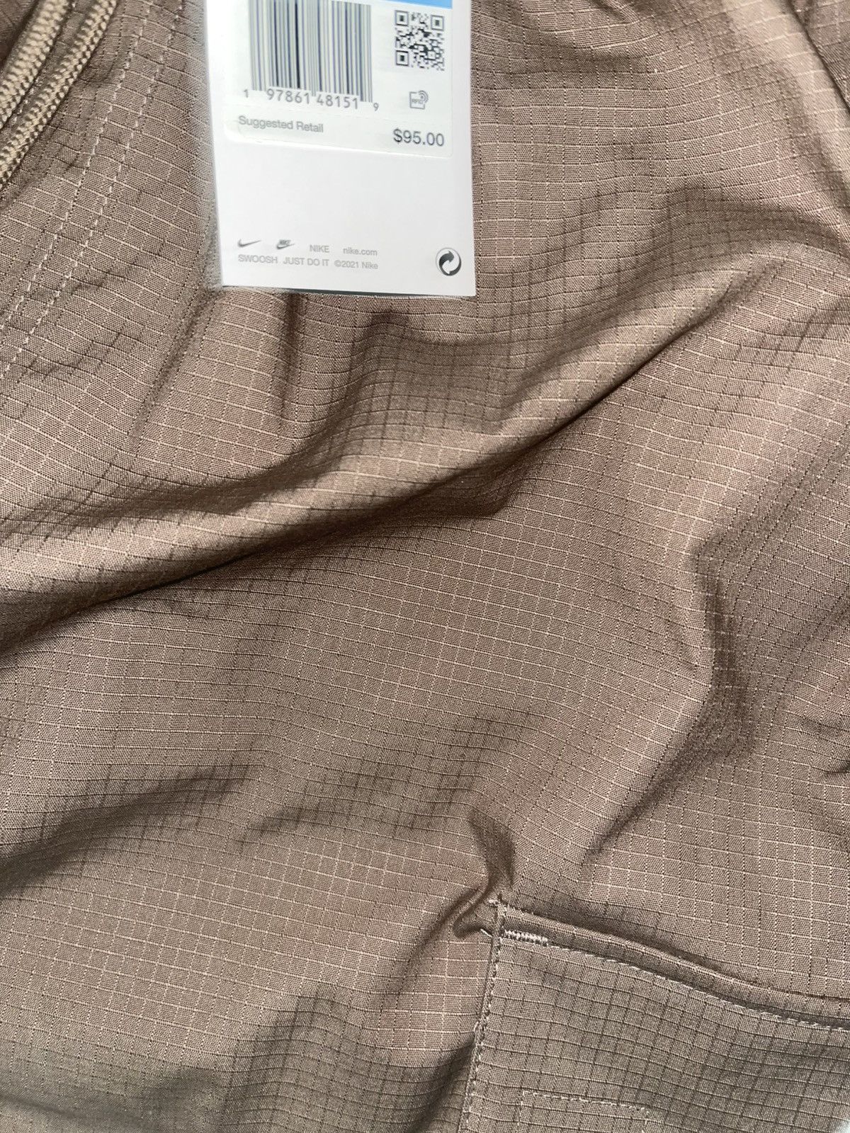 Nike Nike new cargo pants Size US 32 / EU 48 - 6 Thumbnail