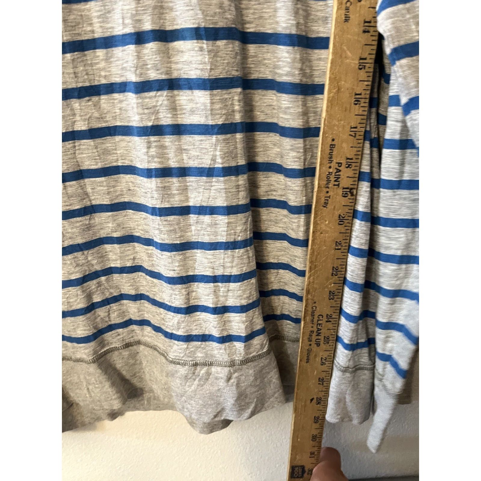 American Eagle Outfitters American Eagle Outfitters Athletic Fit Men’s LT Hoodie Long Sleeve Gray Size US L / EU 52-54 / 3 - 4 Thumbnail