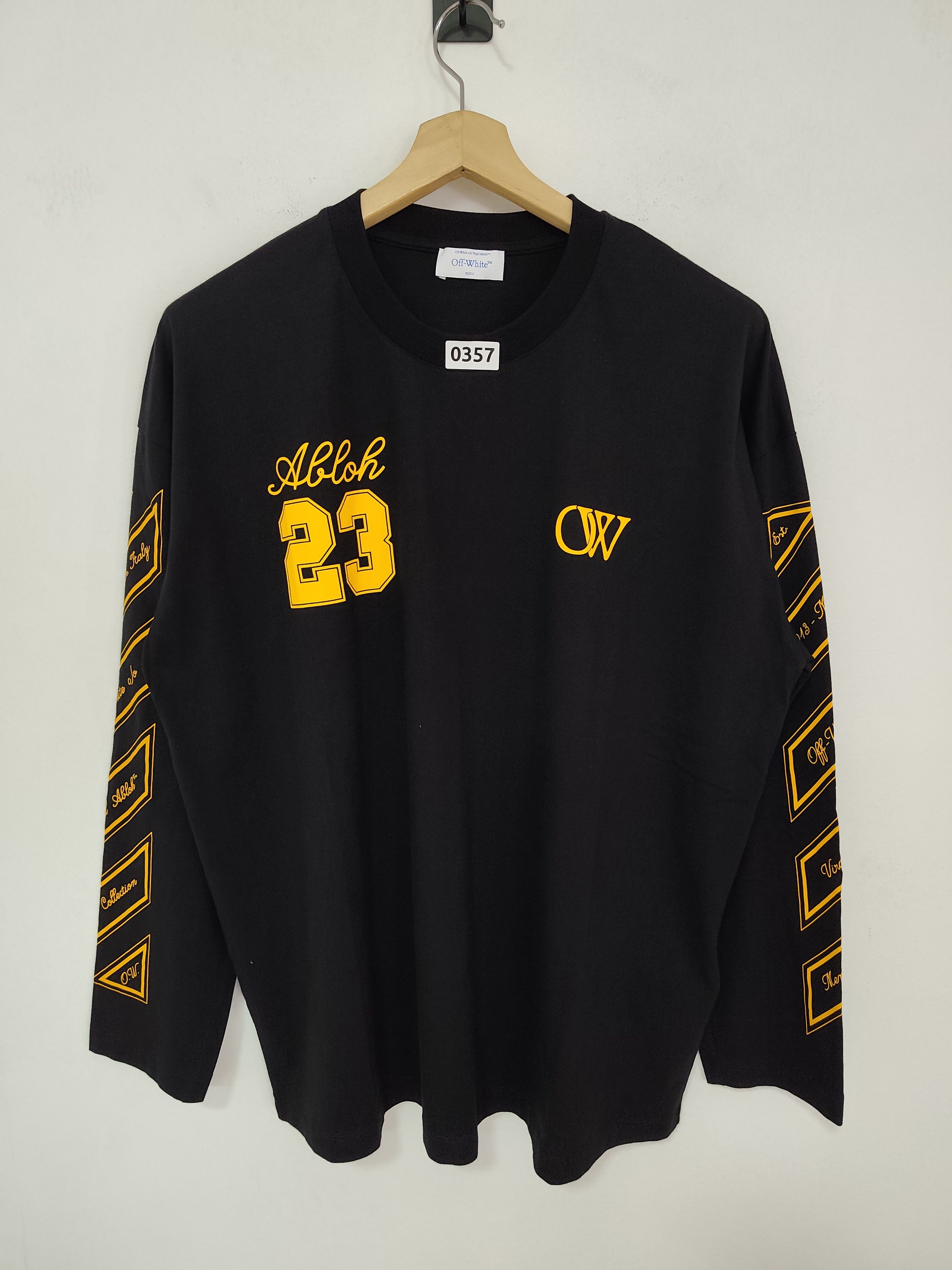 Off-White Off-White "Black/Gold Fusion" Size US S / EU 44-46 / 1 - 13 Thumbnail