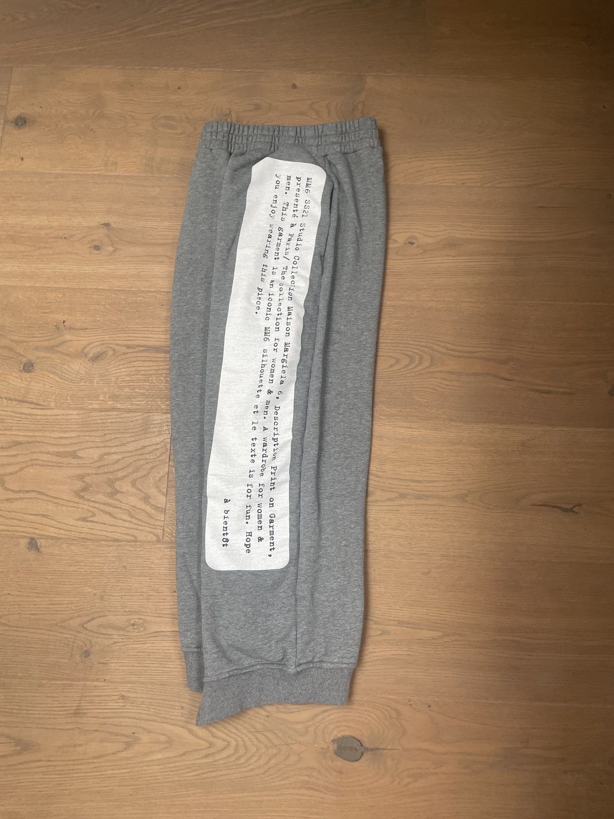 MM6 × Maison Margiela MM6 SS21 Studio Collection Description Print Sweatpants Size 26" / US 2 / IT 38 - 2 Thumbnail