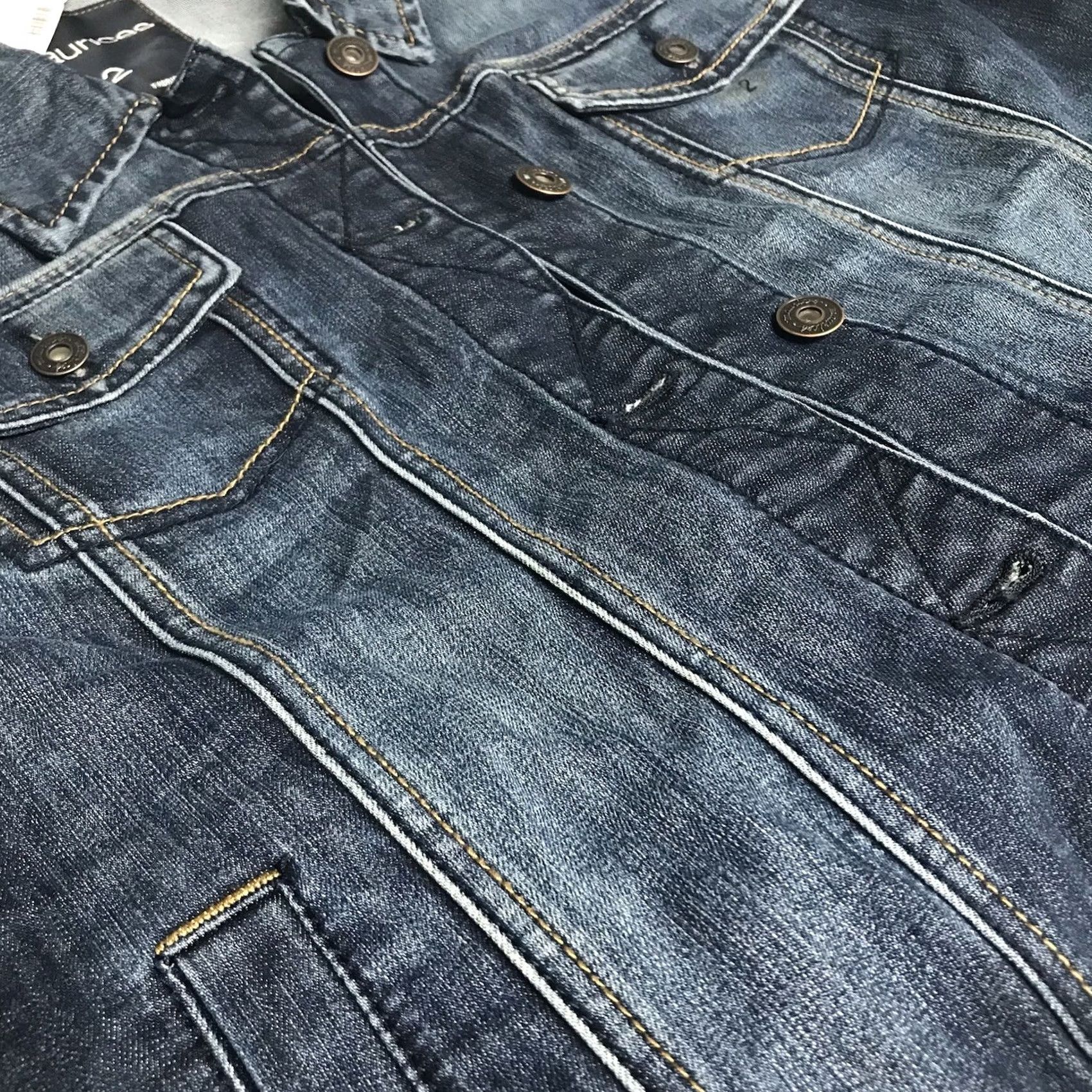 Vintage Maurices Vest Women Dark Blue Wash Stretch Denim Button-Up Sleeveless Collared 4-Pockets Distressed Casual Travel 2 Size XS / US 0-2 / IT 36-38 - 5 Thumbnail