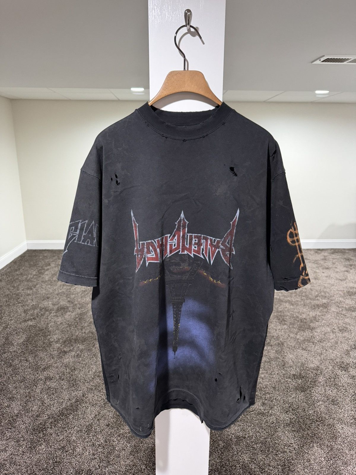 Balenciaga Balenciaga Paris Moon T-shirt Oversized | Grailed