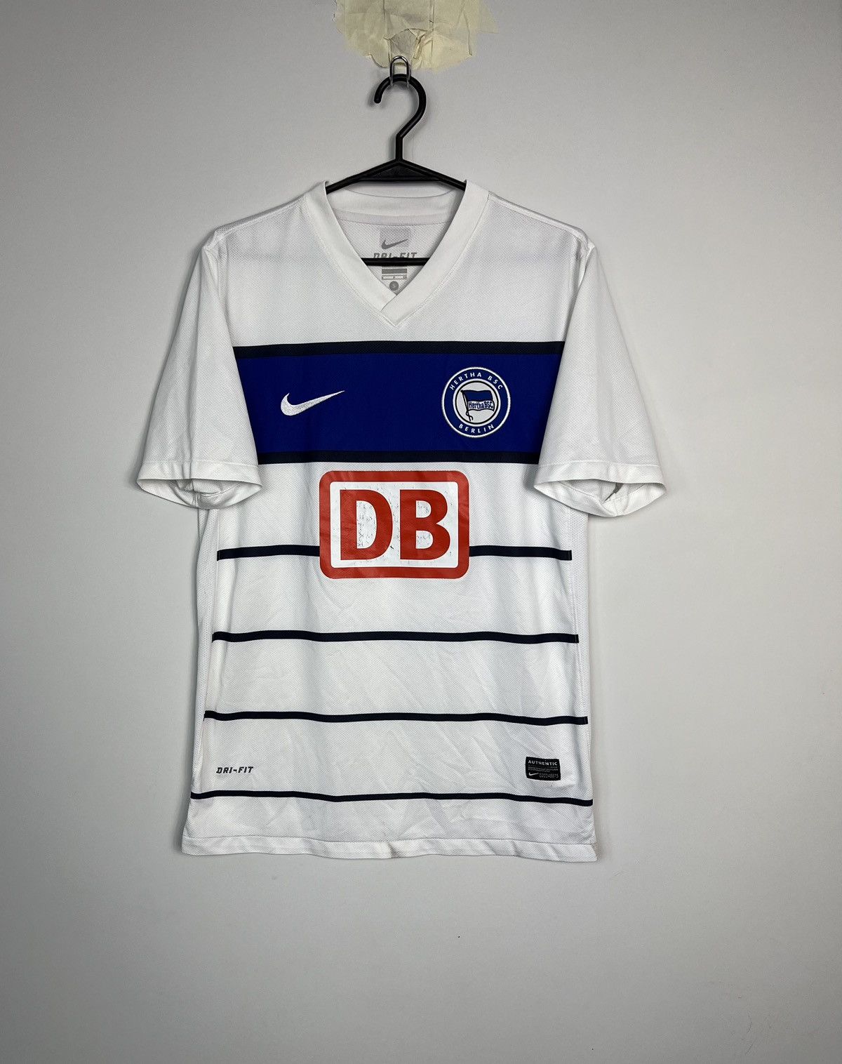 Nike Nike Hertha Berlin 2011/2012 Soccer Jersey Size US S / EU 44-46 / 1 - 1 Thumbnail