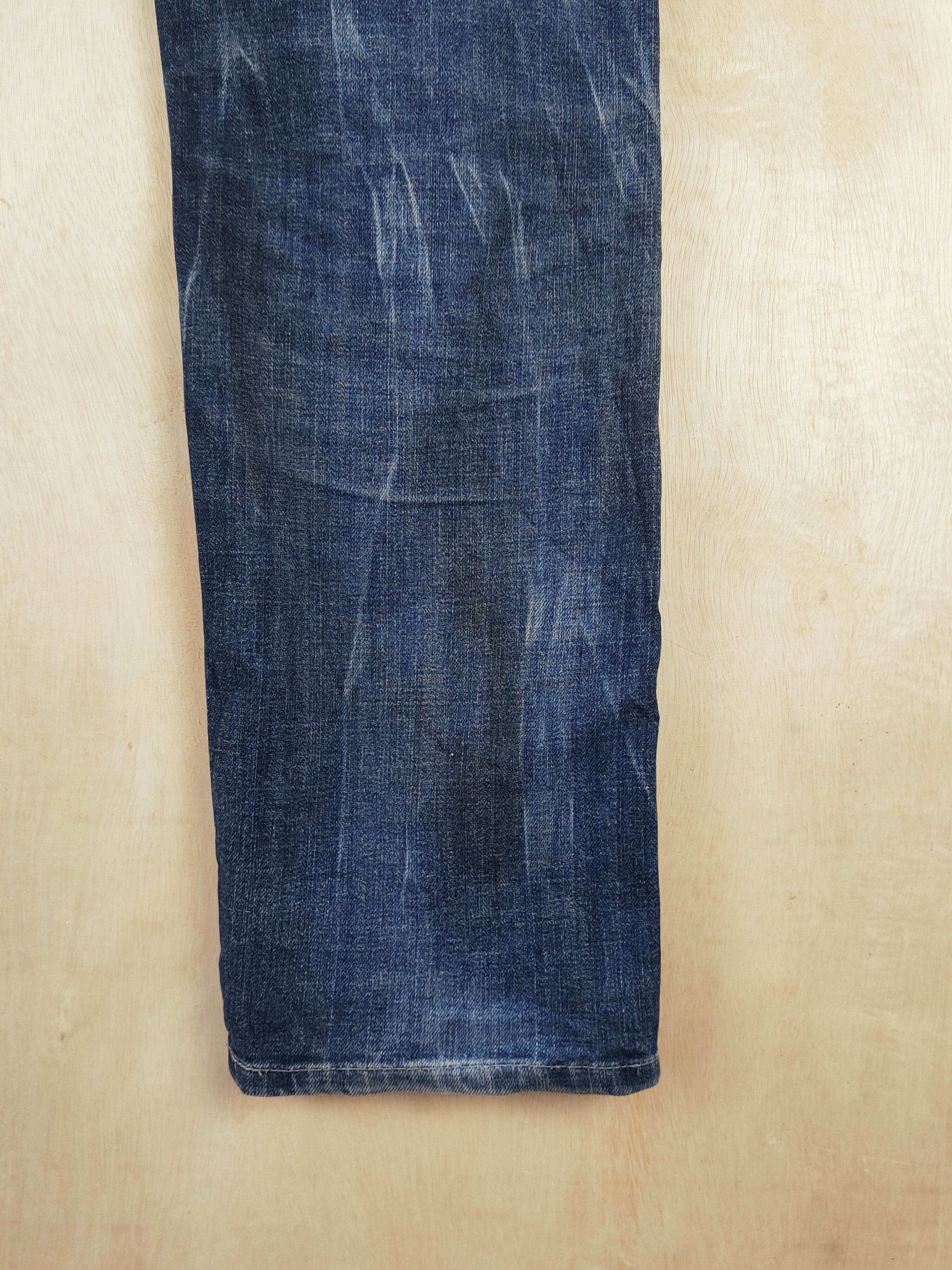 Japanese Brand Levi's Dark Blue Distressed Ripped Jeans #S2663 Size US 32 / EU 48 - 13 Thumbnail