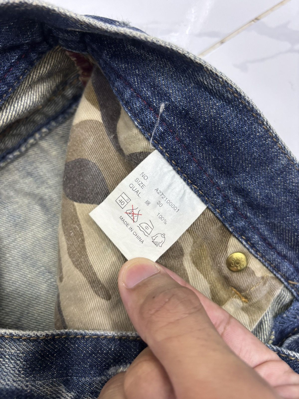 If Six Was Nine [a:r] Flared Jeans Camo Back Pocket Distressed Denim Jeans Size US 32 / EU 48 - 10 Thumbnail