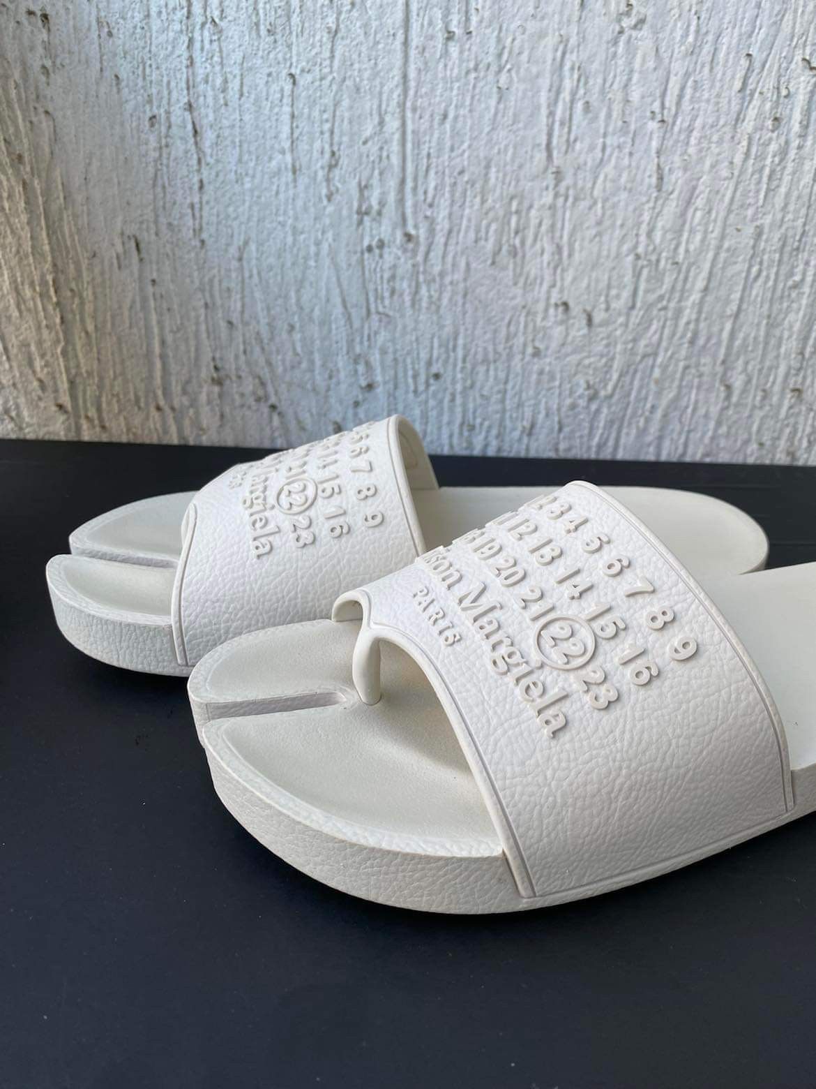 Maison Margiela SS21 white tabs slides Size US 7.5 / EU 40-41 - 4 Thumbnail