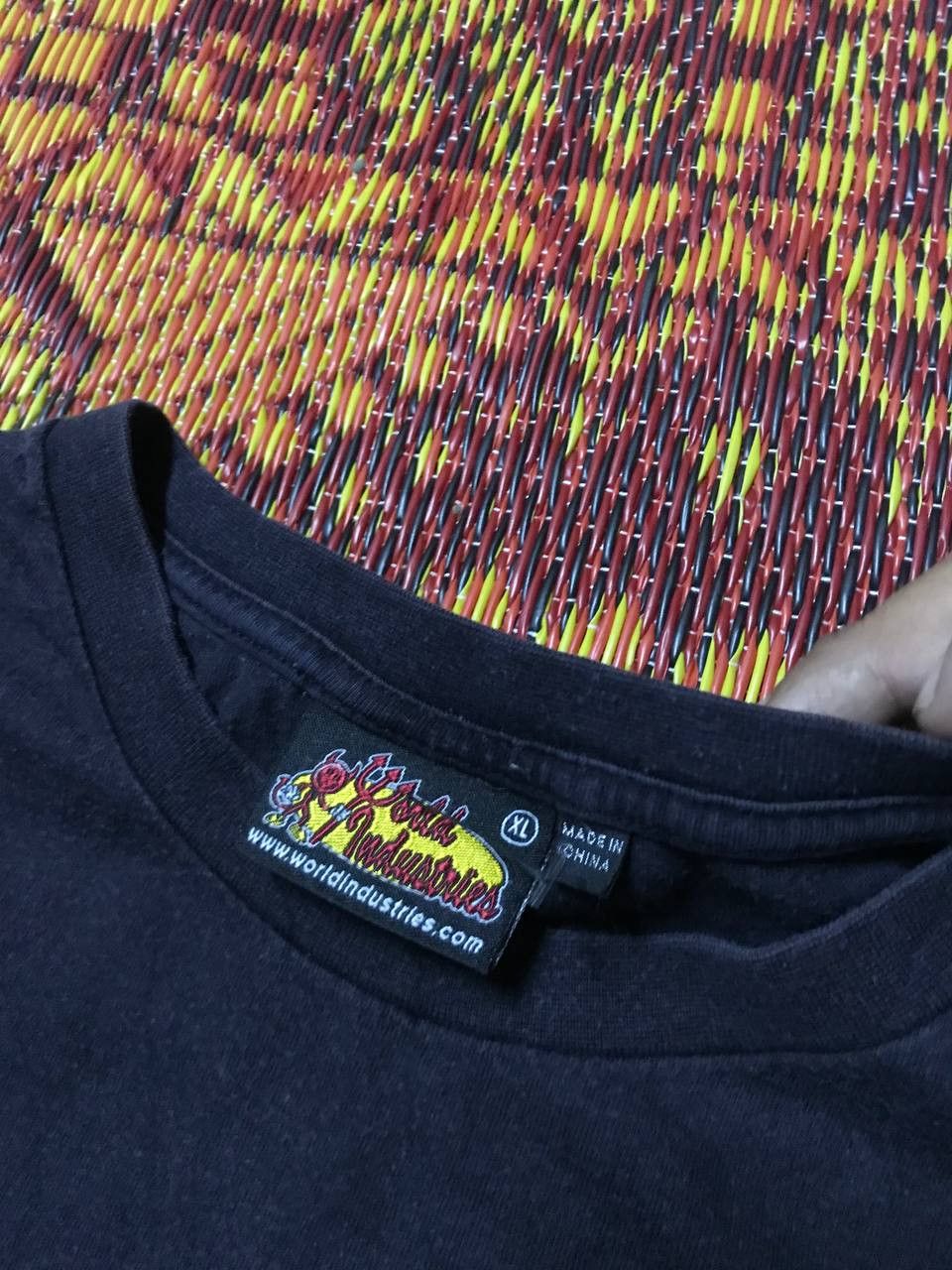 Band Tees World Industries Be Possessed Skateboarding Faded Tee Size US M / EU 48-50 / 2 - 3 Thumbnail