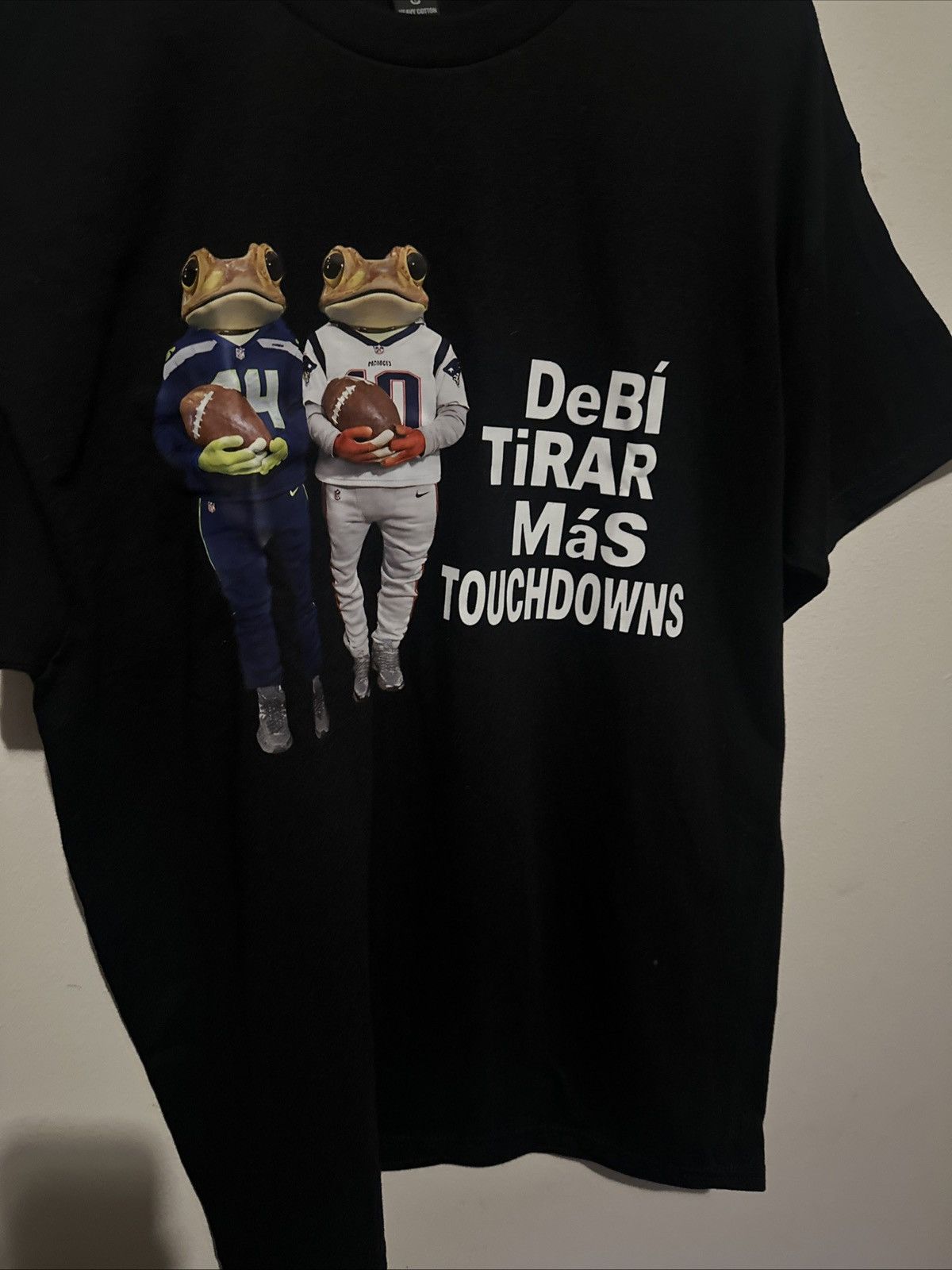 Other PHGOTIT X BAD BUNNY ‘DTMTOUCHDOWNS’ SB 60 SHIRT Size US L / EU 52-54 / 3 - 1 Thumbnail