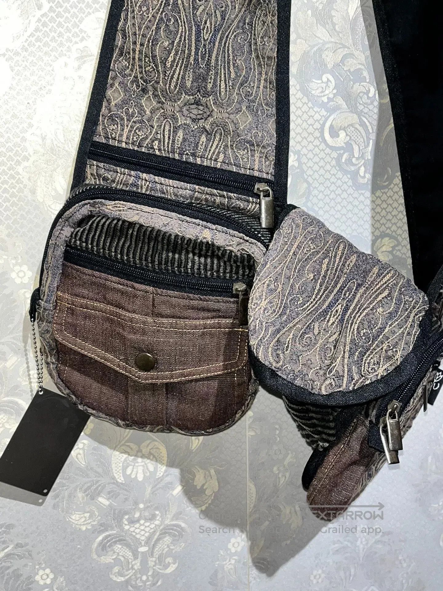 Japanese Brand tactical vest for street style enthusiasts. Size US M / EU 48-50 / 2 - 6 Thumbnail