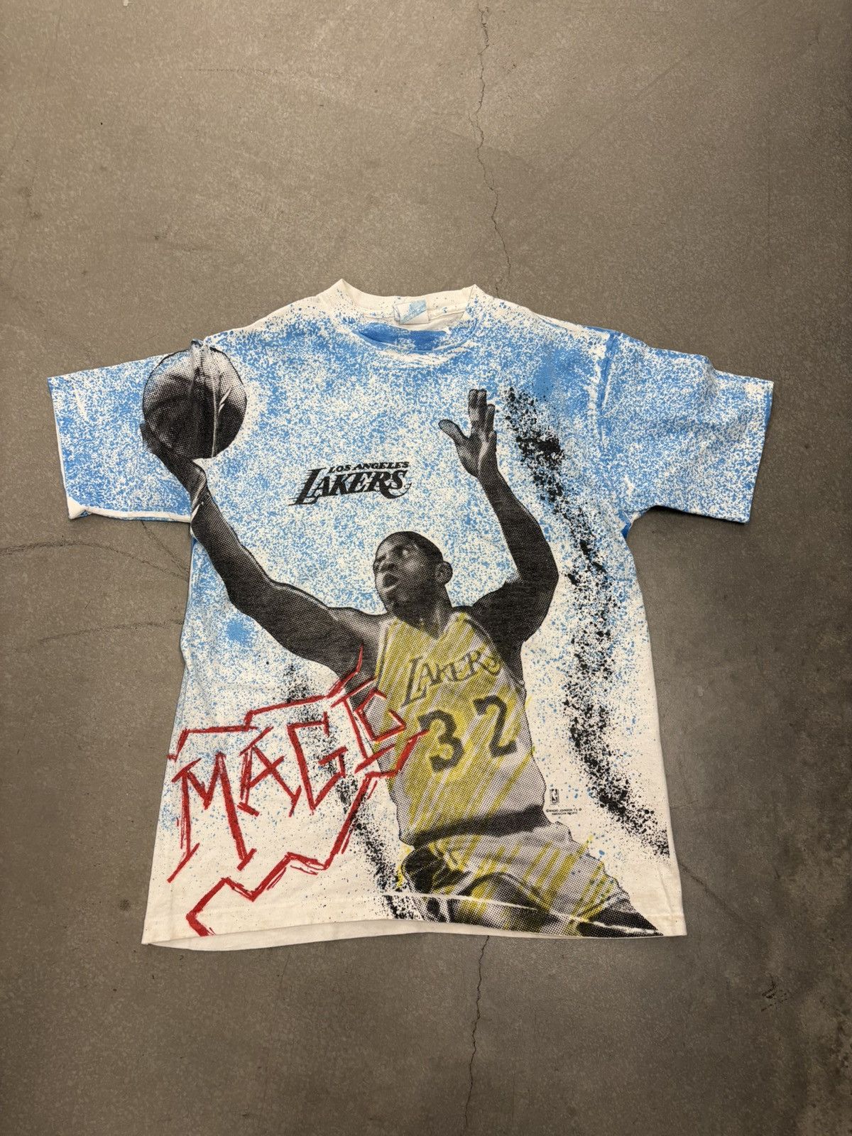 Vintage 1990s Vintage NBA Lakers Magic Johnson aop Size US M / EU 48-50 / 2 - 1 Thumbnail
