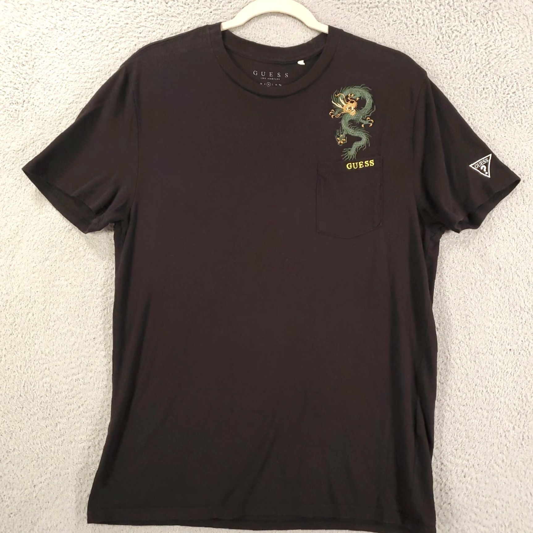Guess VINTAGE GUESS Dragon Shirt Adult Medium Black Embroidered Graphic Triangle Tee Size US M / EU 48-50 / 2 - 2 Thumbnail