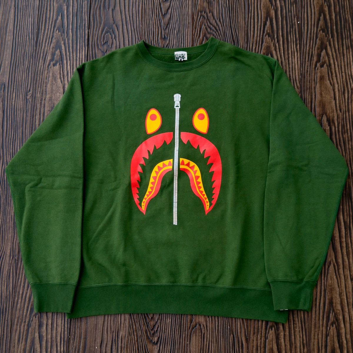 Bape Bape Shark Crewneck Olive Size US XL / EU 56 / 4 - 2 Thumbnail