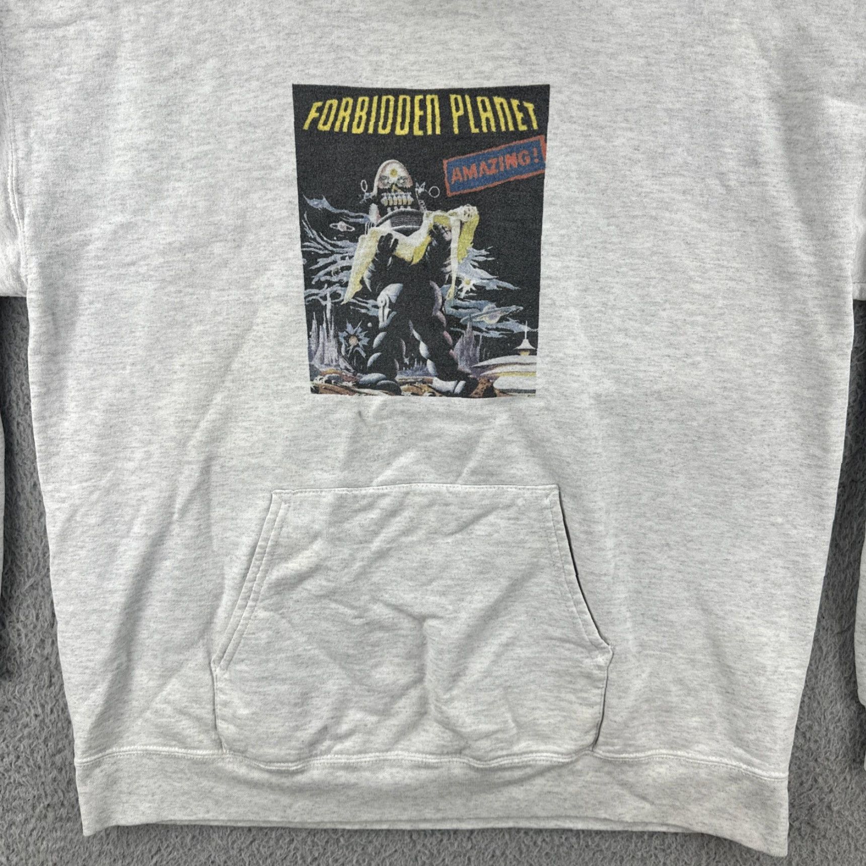 Hanes VINTAGE Hanes Ultimata Cotton Hoodie Gray M Men Graphic Print Forbidden Planet Movie Pullover Heavyweight Long Sleeve Drawstring Adult Medium Size US M / EU 48-50 / 2 - 4 Thumbnail