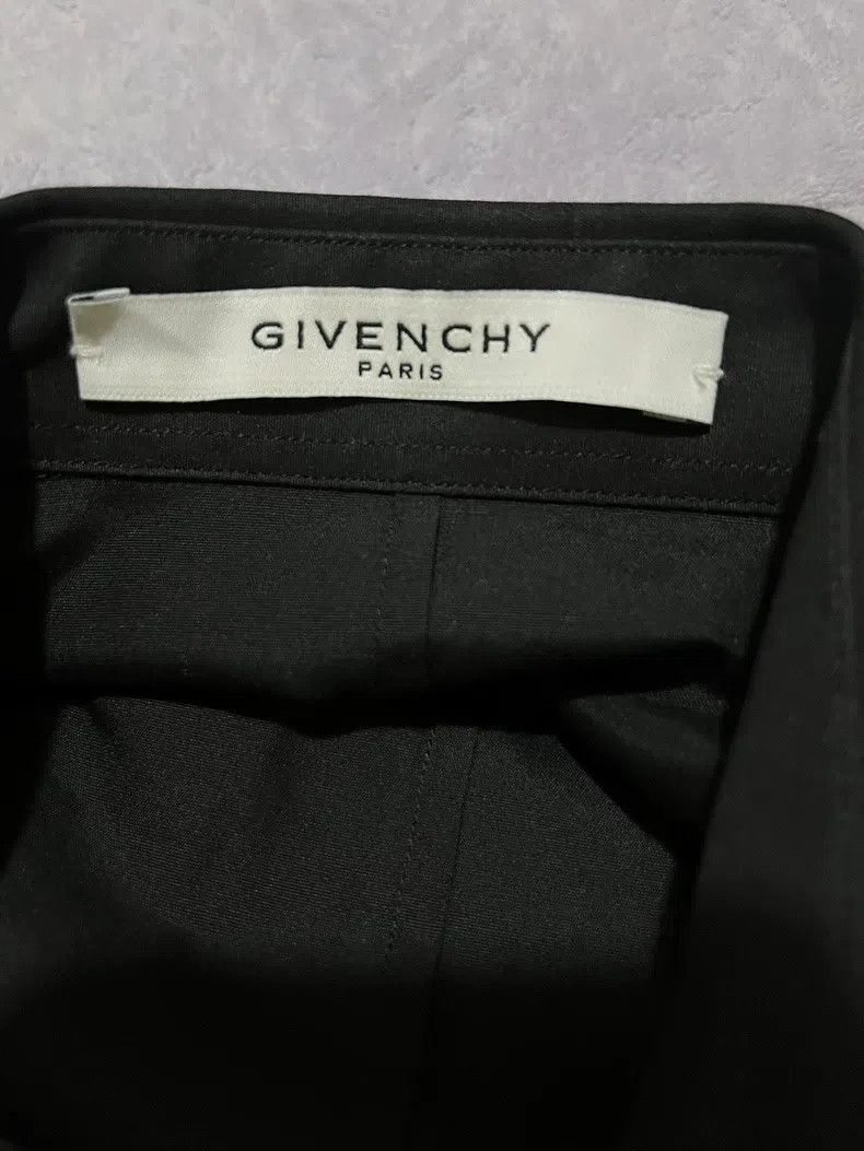 Givenchy Givenchy size F Black Shirt Size US S / EU 44-46 / 1 - 1 Thumbnail