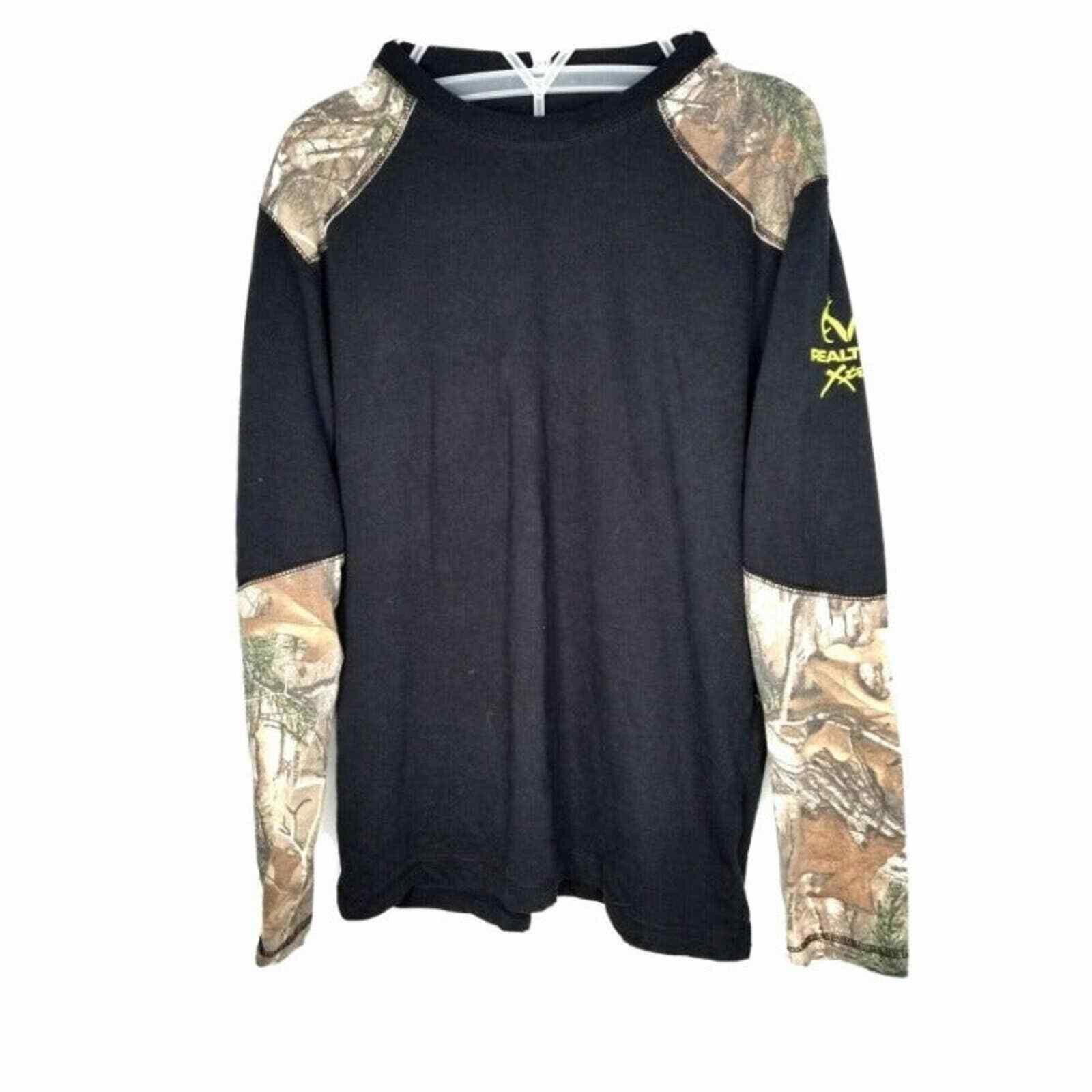 Realtree Realtree by Buckhorn River Black With Camo Sleeves T Shirt Size US M / EU 48-50 / 2 - 1 Thumbnail
