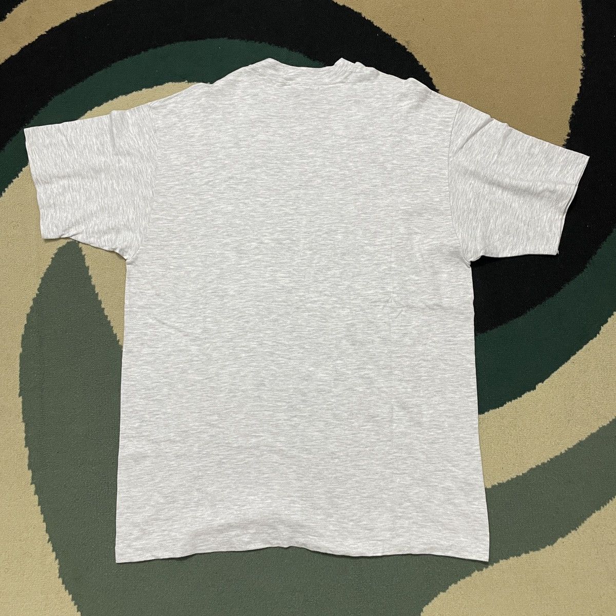 Vintage 1992 Hanes Beefy Vintage Blank Tee Size US L / EU 52-54 / 3 - 3 Thumbnail