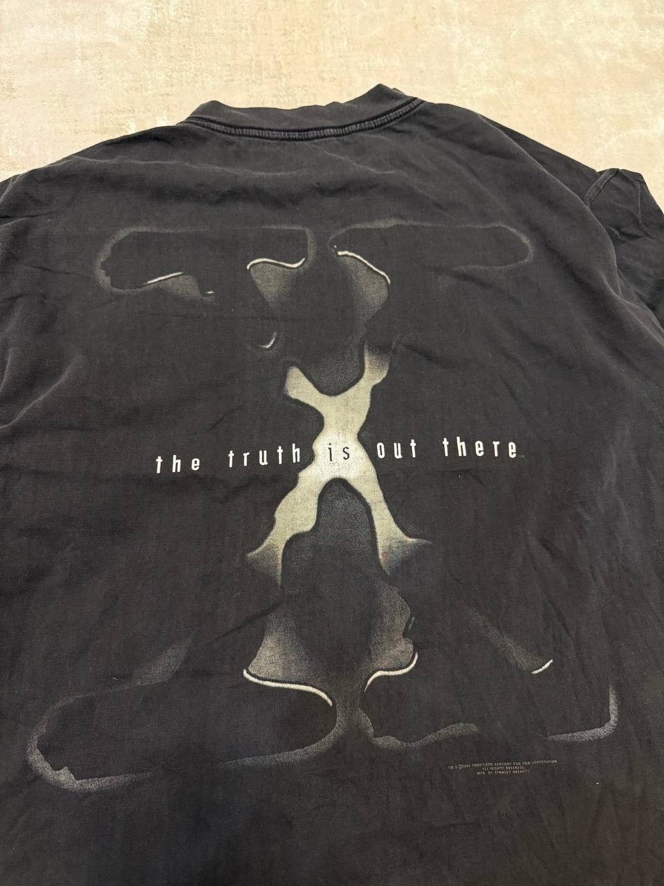 Vintage X-files vintage 90s 1995 back print t-shirt Size US L / EU 52-54 / 3 - 3 Thumbnail