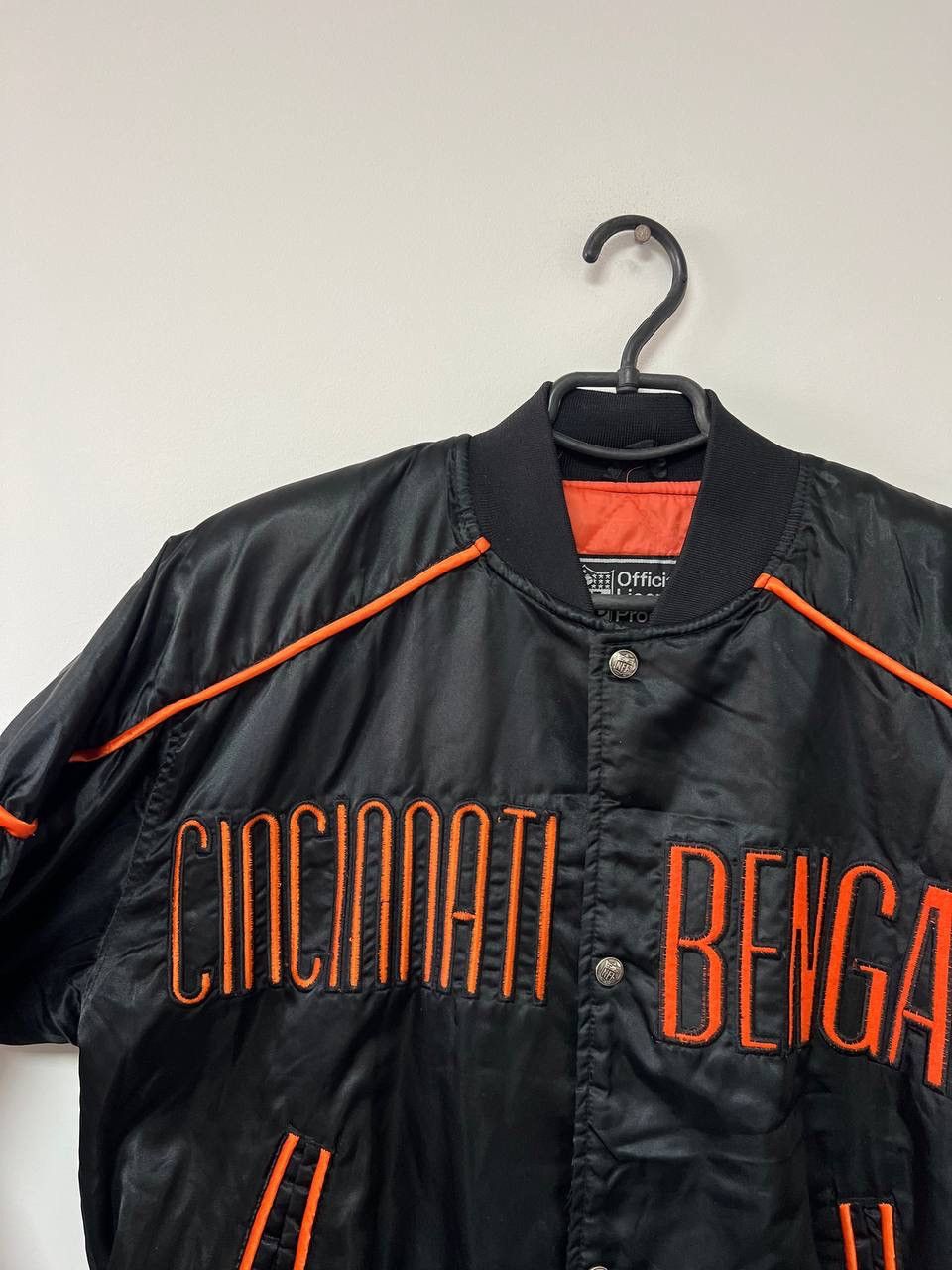 Other Vintage 90s Cincinnati Bengals Bomber Jacket Nfl Campri S/M Size US M / EU 48-50 / 2 - 18 Thumbnail