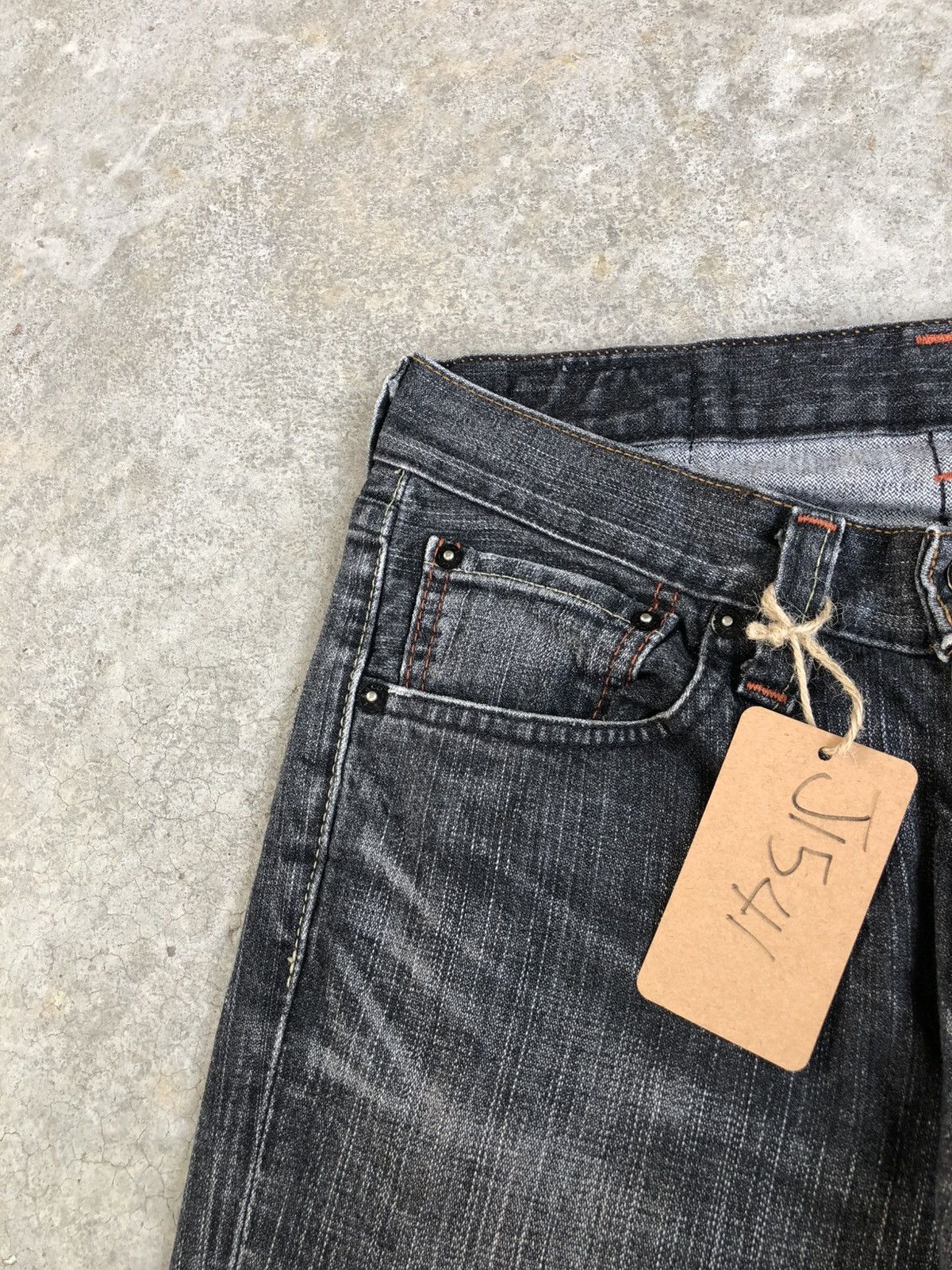 If Six Was Nine Levi’s Flared Jeans Distressed Jeans 517 Size US 29 - 14 Thumbnail