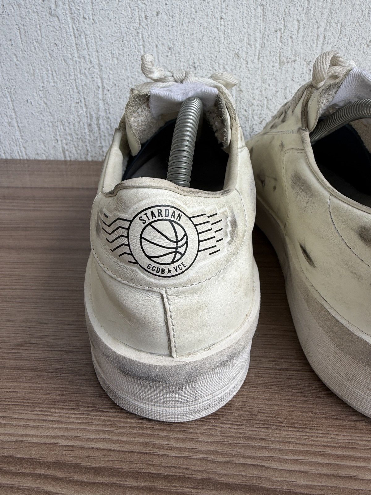Golden Goose Limited edition distress stardan trainer Size US 6.5 / EU 39-40 - 22 Thumbnail