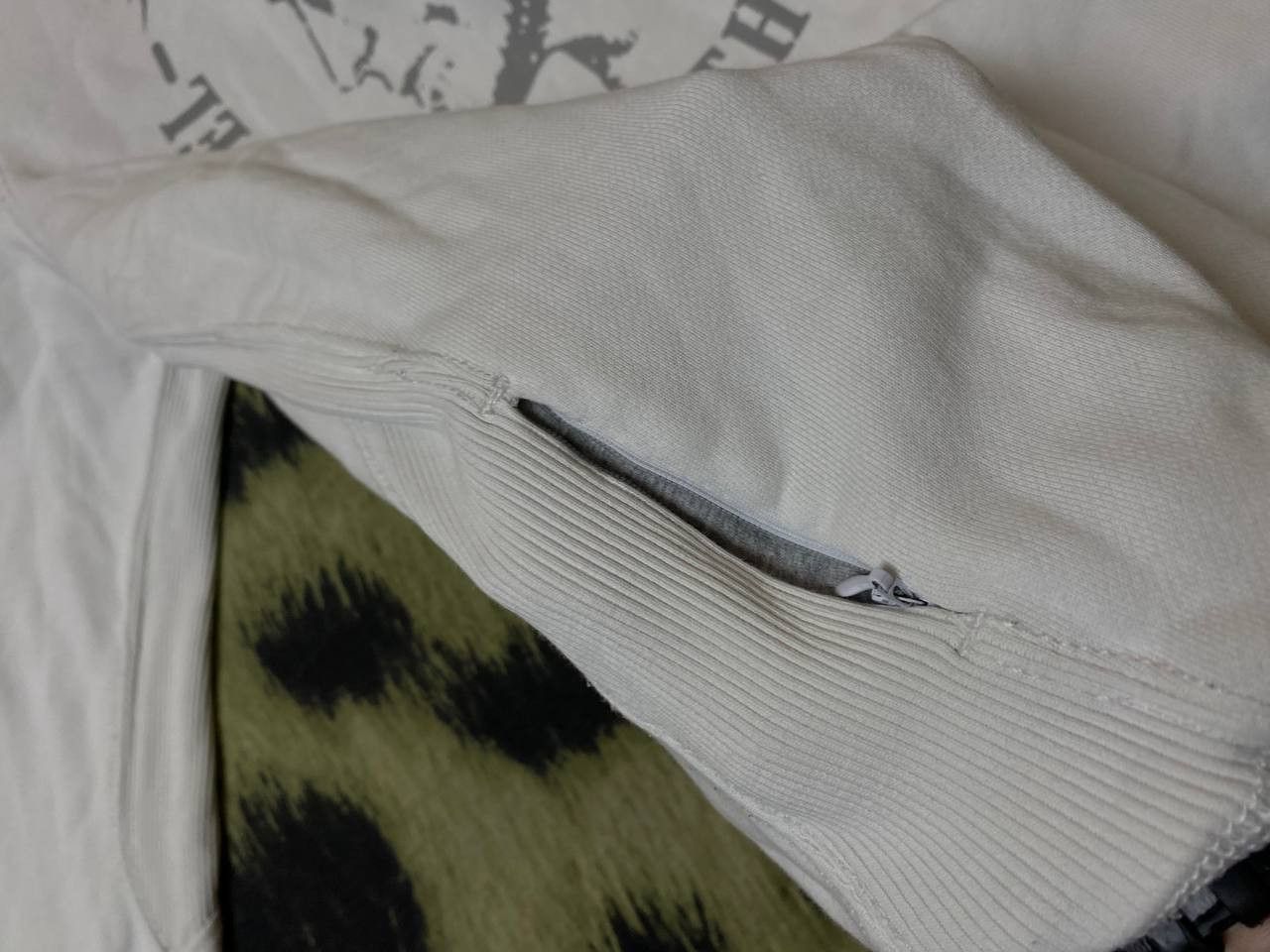 Diesel Streetwear Big Print White Hoodie DIESEL Y2K Size US M / EU 48-50 / 2 - 14 Thumbnail