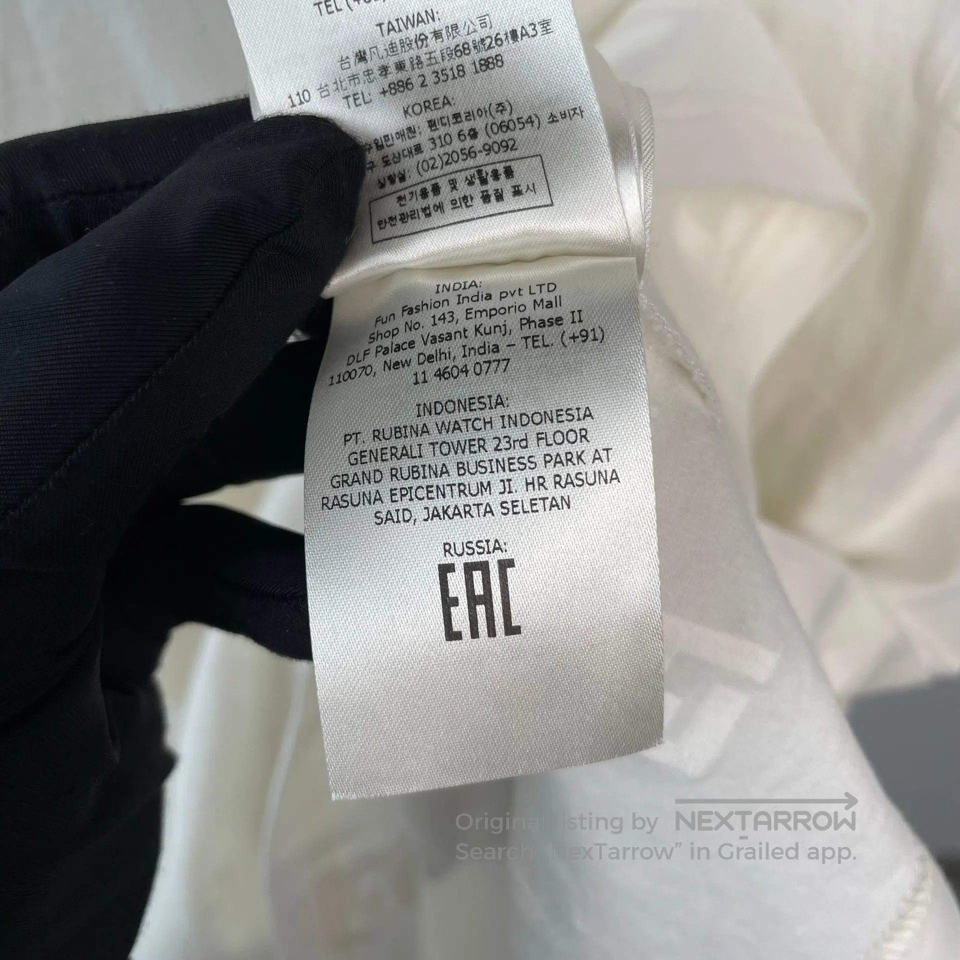 Fendi FENDI Classic Double F Embossed Short Sleeve T-Shirt| Size US M / EU 48-50 / 2 - 8 Thumbnail