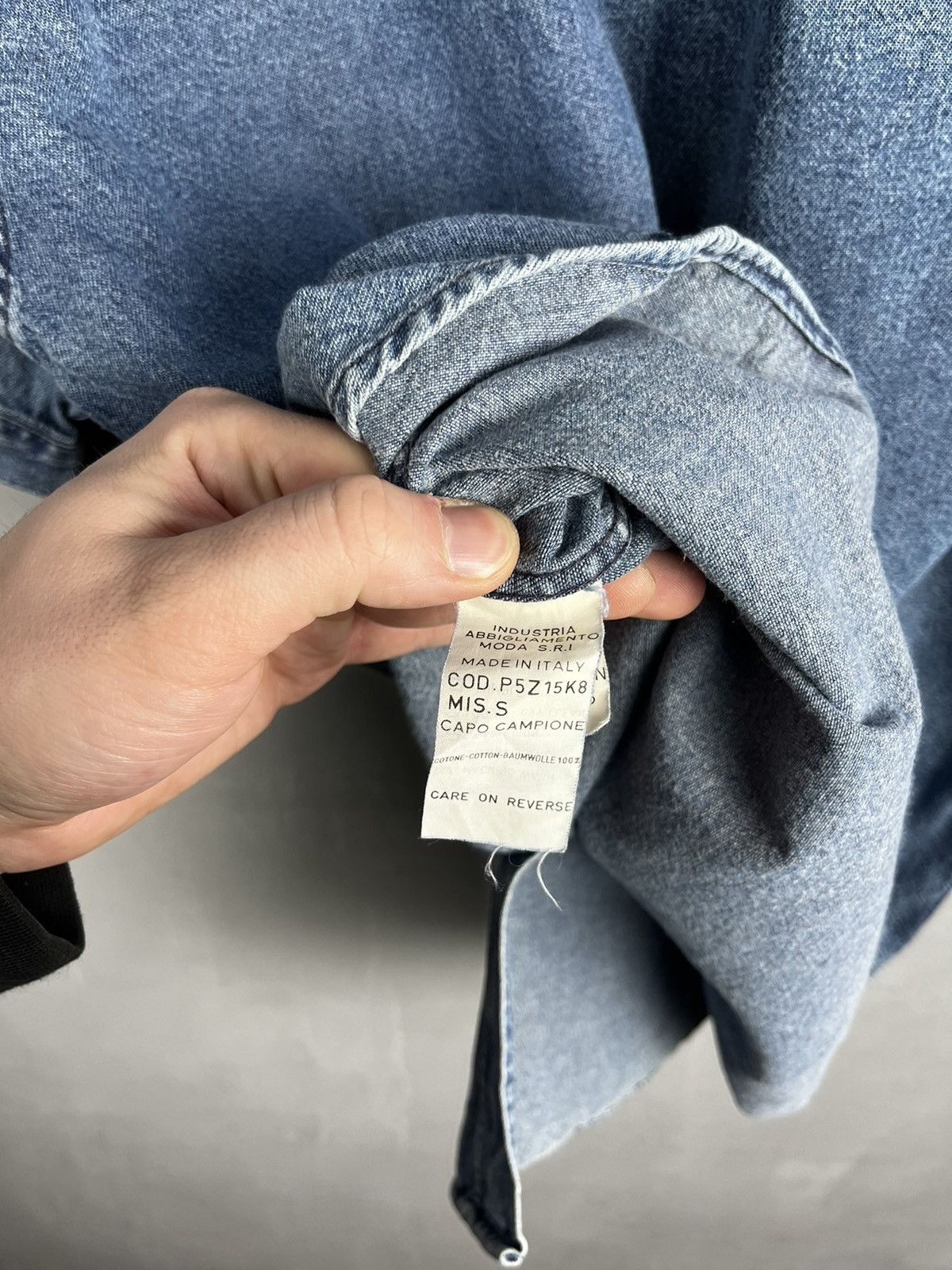 Armani × Armani Collezioni × Giorgio Armani Armani Jeans shirt denim vintage 90s Size US M / EU 48-50 / 2 - 10 Thumbnail