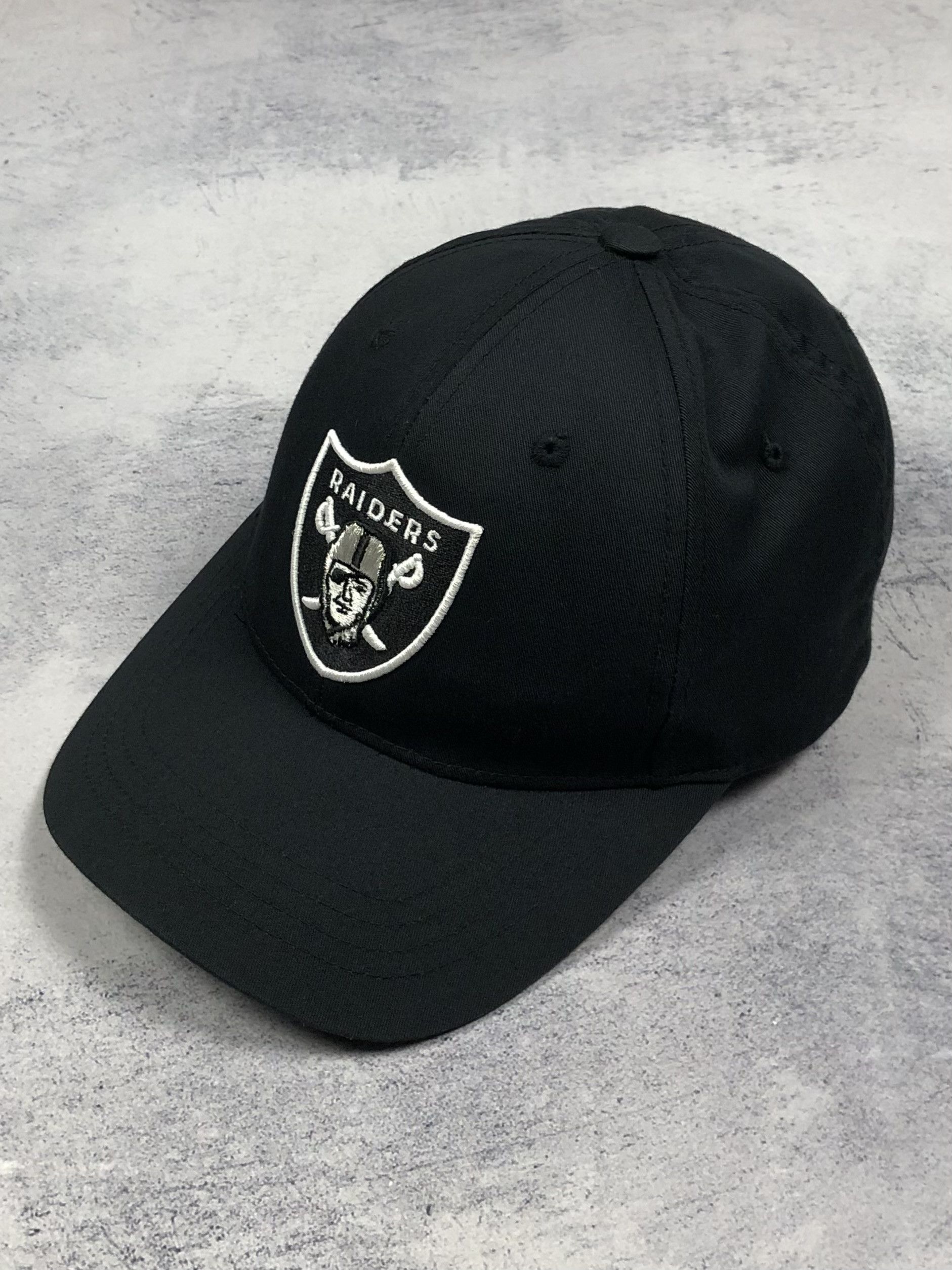 NFL Vintage NFL Los Angeles Raiders Reebok Cap Size ONE SIZE - 1 Thumbnail