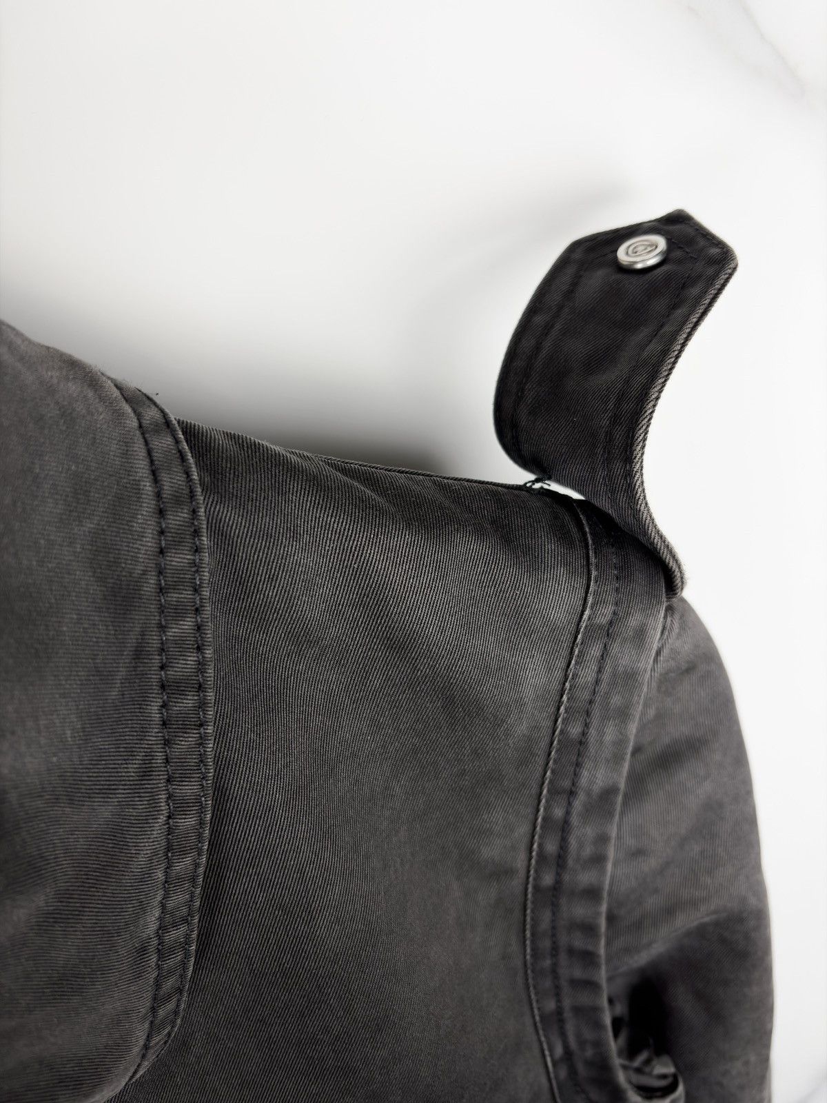 Dior AW08 Dior Homme Padded Bondage Military Jacket Blouson Size US S / EU 44-46 / 1 - 5 Thumbnail