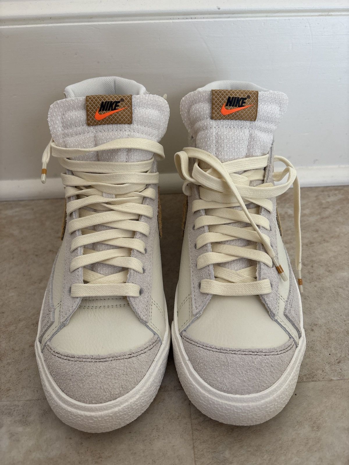 Nike Nike Blazer Mid ‘77 Vintage Coconut Milk/Wheat-Sail-Black Size US 9.5 / EU 42-43 - 3 Thumbnail
