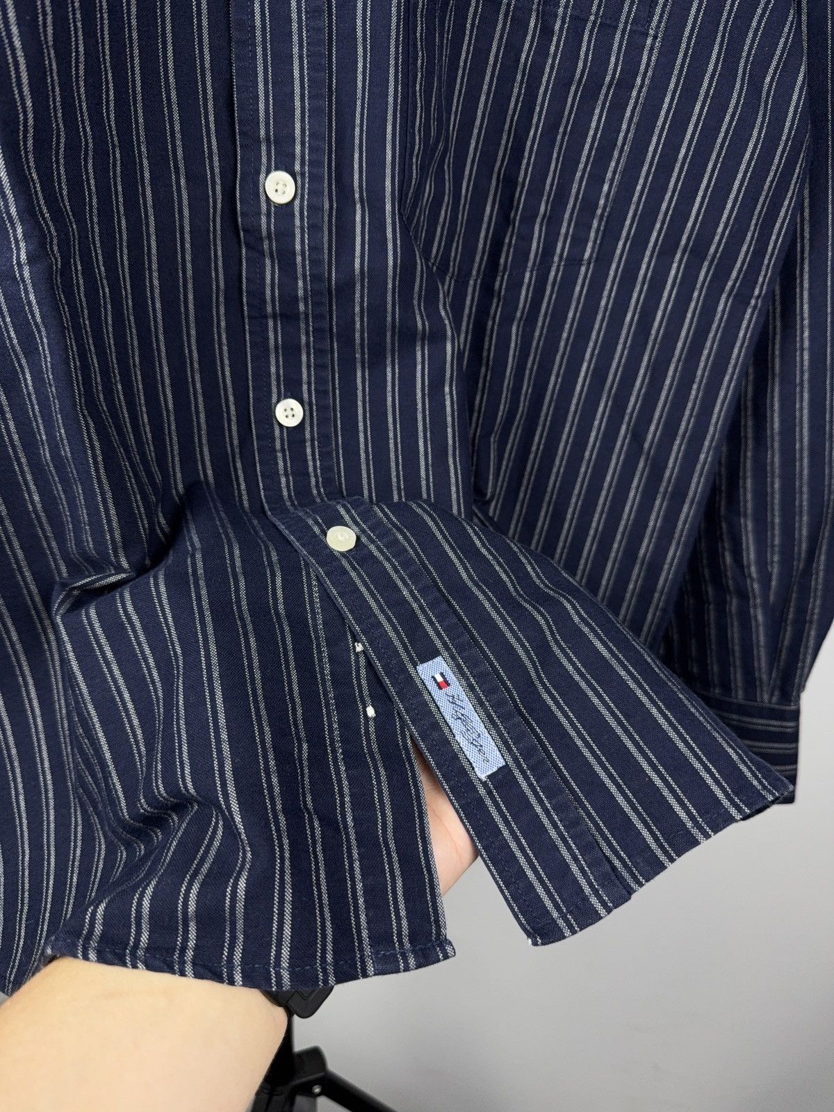 Tommy Hilfiger × Vintage Tommy Hilfiger Striped Button-Up Shirt 100% Cotton S Size US S / EU 44-46 / 1 - 4 Thumbnail