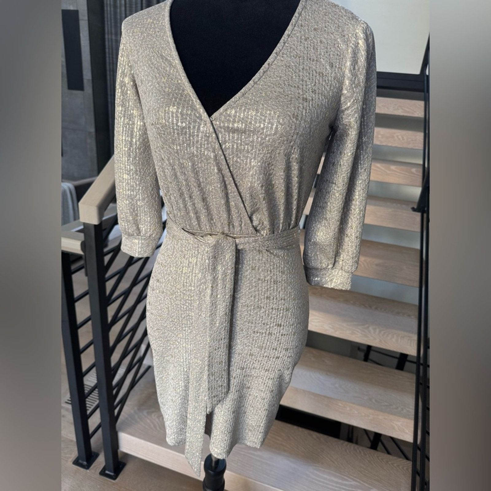 Other New shimmery Silver Wrap Dress with 3/4 sleeves size S Size S / US 4 / IT 40 - 6 Thumbnail