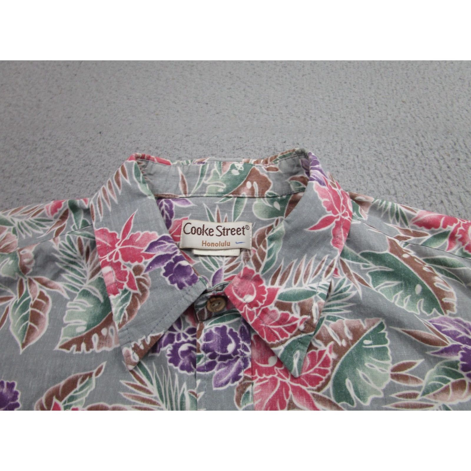 ALOHAS VINTAGE Cooke Street Shirt Mens XL Gray Floral Hawaiian Aloha Button Up Short Sleeve Womens? No, Mens. Size US XL / EU 56 / 4 - 3 Thumbnail