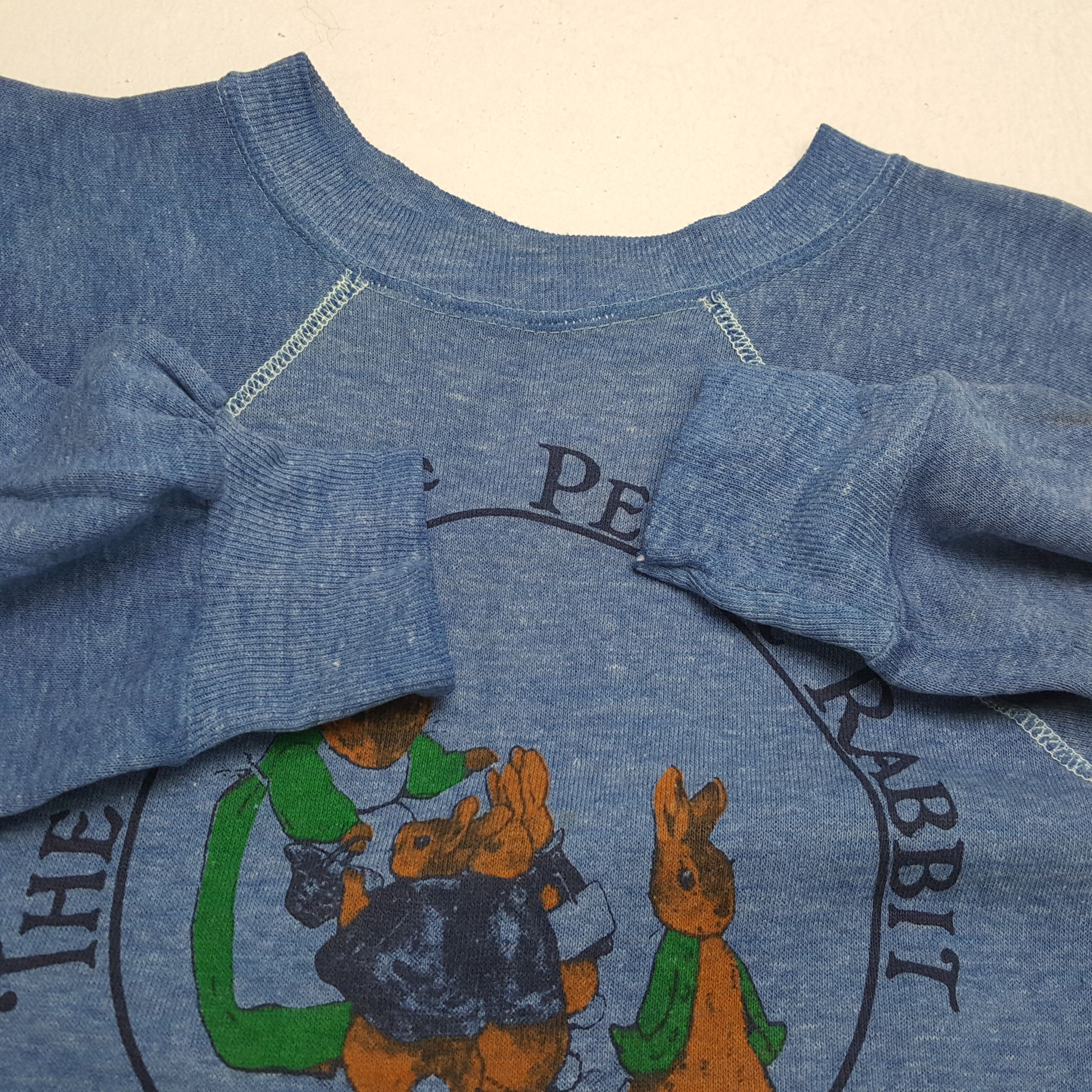 Vintage Vintage THE TALE OF PETER RABBIT American Cartoon Sweatshirt Size US S / EU 44-46 / 1 - 7 Thumbnail