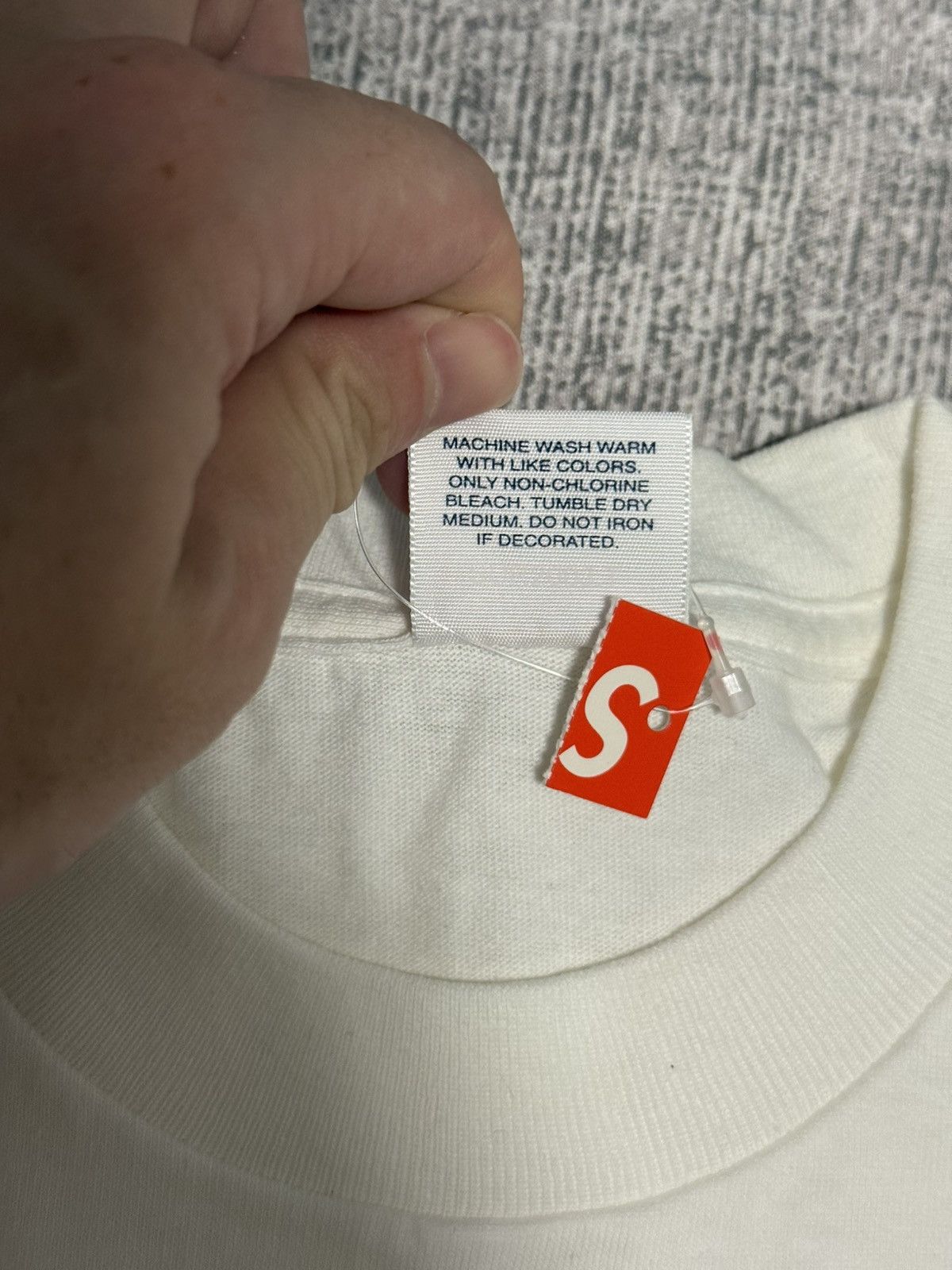 Supreme Supreme kate moss 10th anniversary tee T-shirt Size US L / EU 52-54 / 3 - 5 Thumbnail