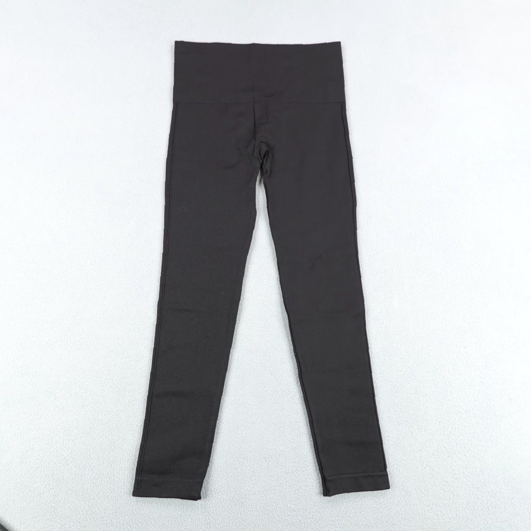 Spanx Spanx Leggings Womens Medium Black High Rise Compression Fit Ankle Athletic Size 32" / US 10 / IT 46 - 4 Thumbnail
