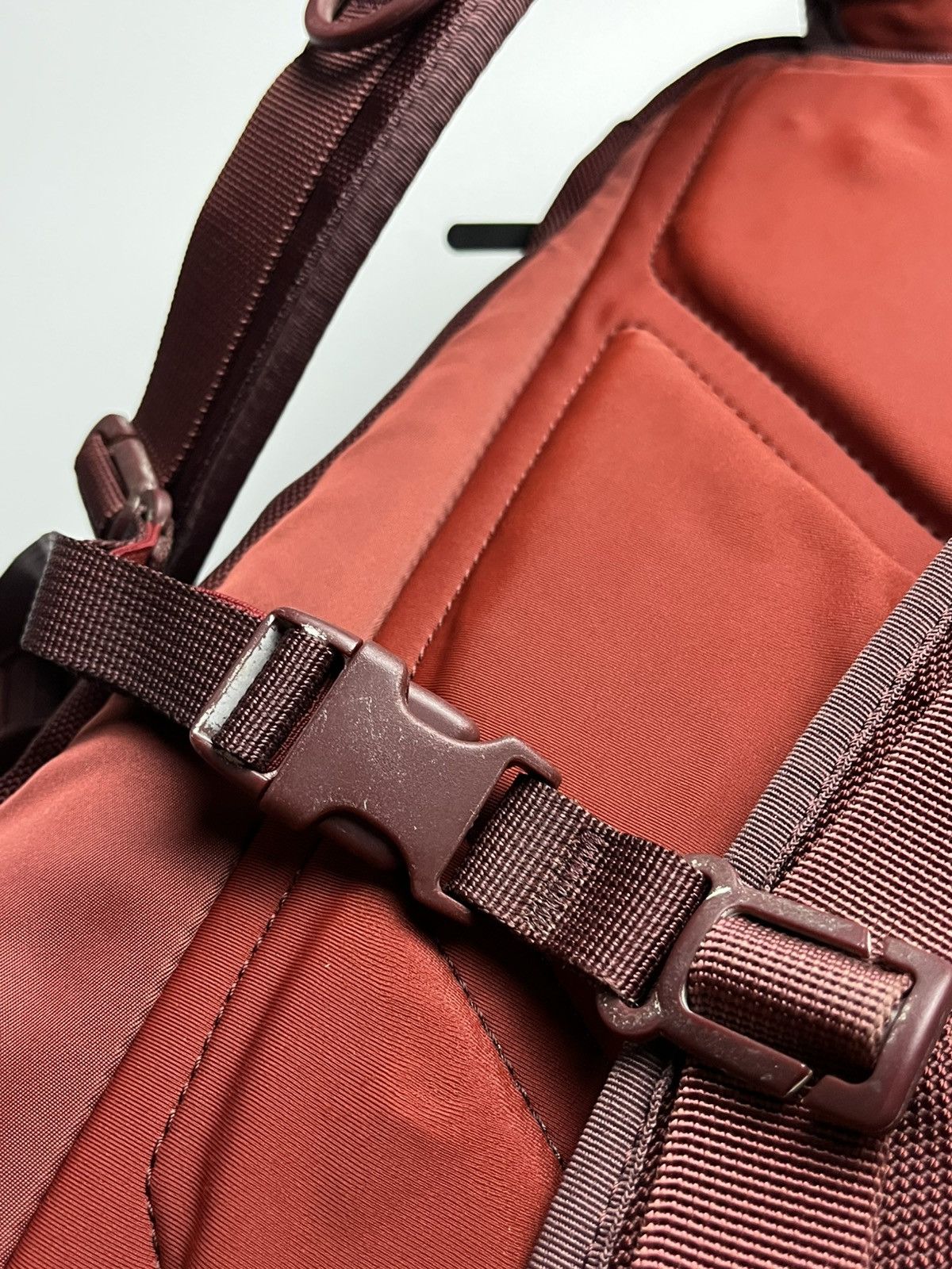 Visvim Visvim SS15 Ballistic Cordura 20L Backpack Burgundy w/ Suede Size ONE SIZE - 16 Thumbnail