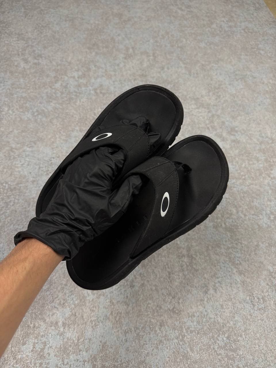 Oakley Oakley Vintage Black Opium Style Slippers 26cm Size US 8.5 / EU 41-42 - 3 Thumbnail