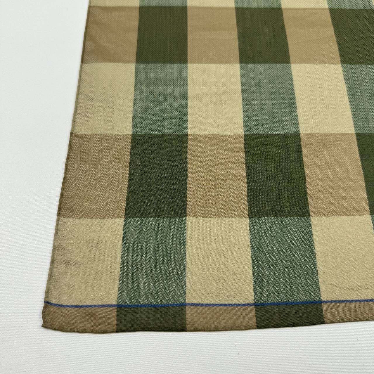 Burberry Vintage Burberrys Handkerchief Bandana Pocket Squares Size ONE SIZE - 5 Thumbnail