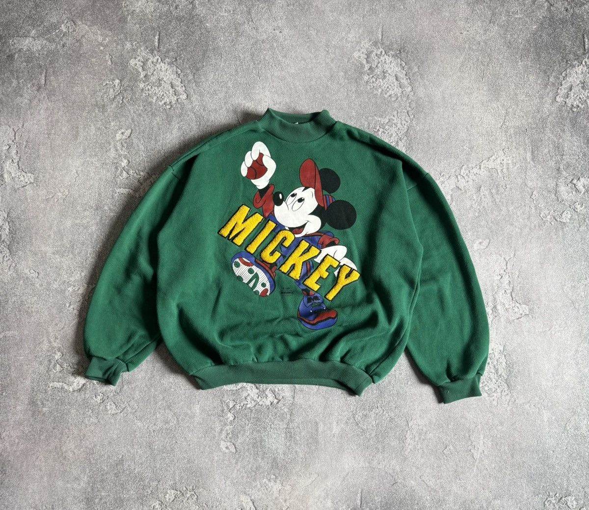 Disney AMERICANWEAR Disney vintage retro MICKEY sweatshirt jumper Size US M / EU 48-50 / 2 - 4 Thumbnail