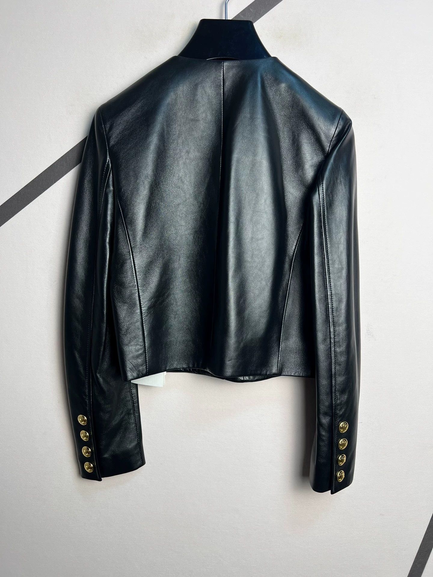 Celine Celine Authentic Spring/Summer 2024 Sheepskin Jacket Size US XS / EU 42 / 0 - 2 Thumbnail