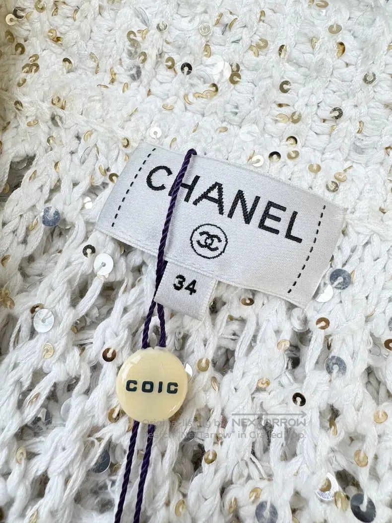 Chanel Chanel 23C Early Spring Holiday White Sequin Knitted Cardi Size XXS / US 00 / IT 34 - 5 Thumbnail