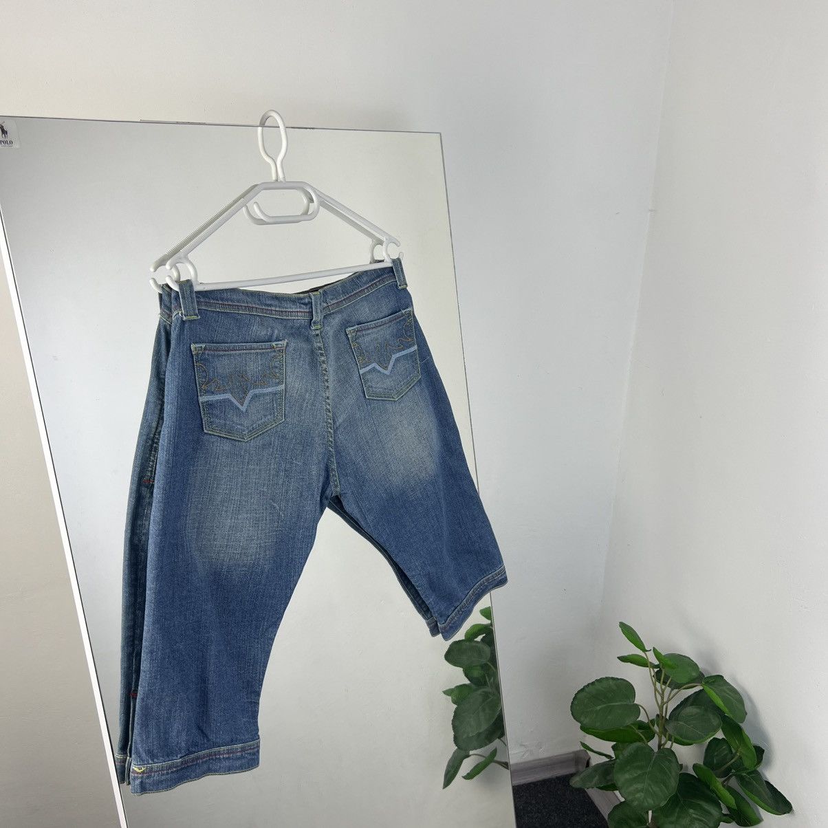 Diesel Vintage Y2K Diesel Denim Shorts Streetwear 90s Style Size US 33 - 2 Thumbnail
