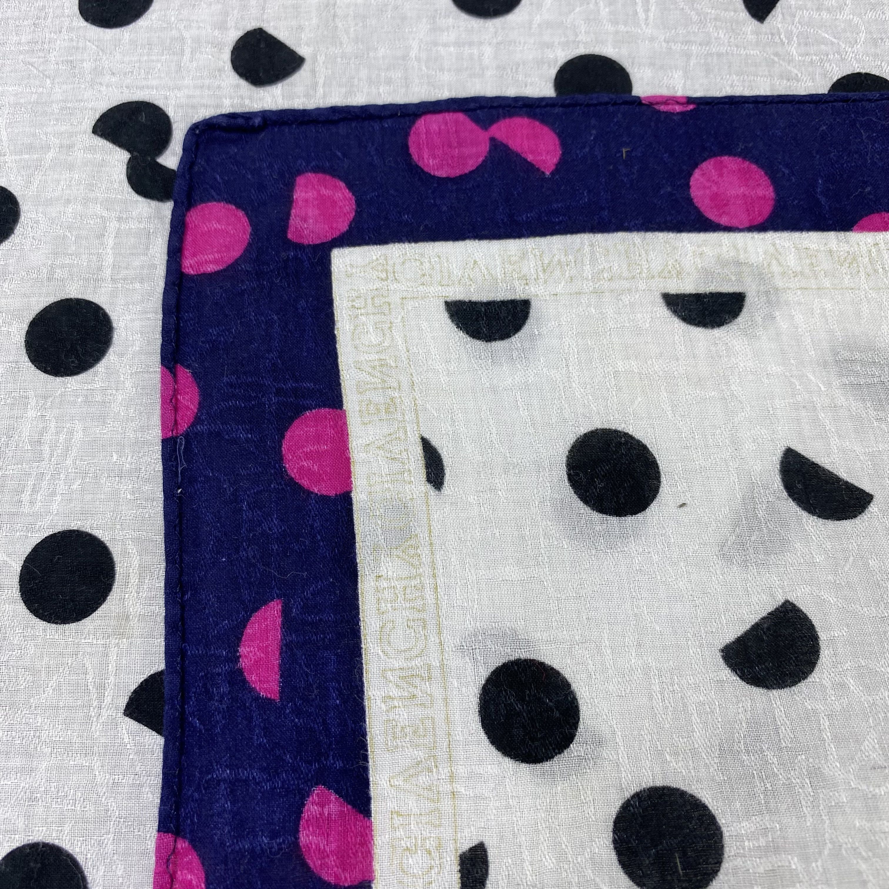 Givenchy Givenchy Handkerchief / Bandana / Neckerchief-B2091 Size ONE SIZE - 6 Thumbnail